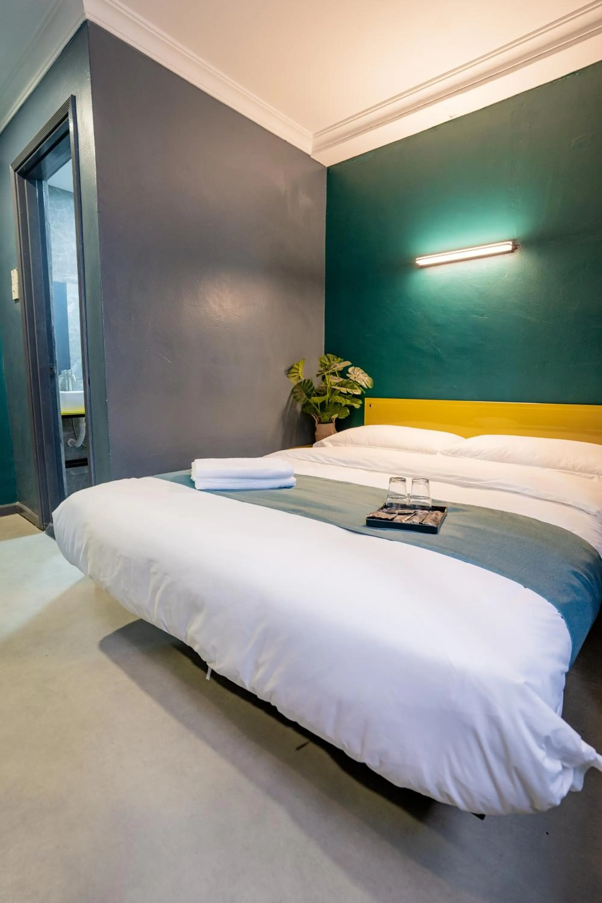 Bed in Hotel 28 Chow Kit Kuala Lumpur