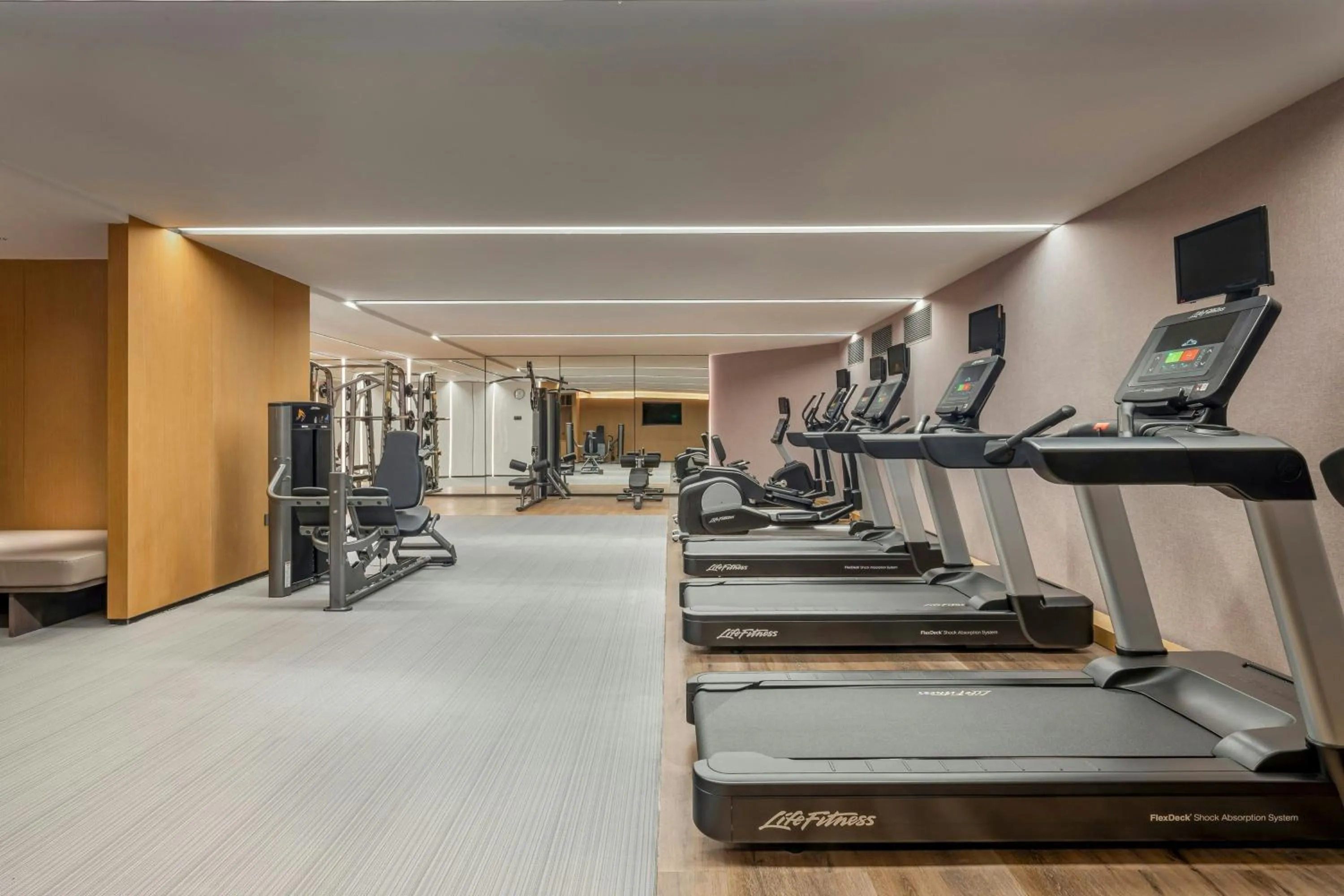 Fitness centre/facilities in Courtyard by Marriott Foshan Gaoming