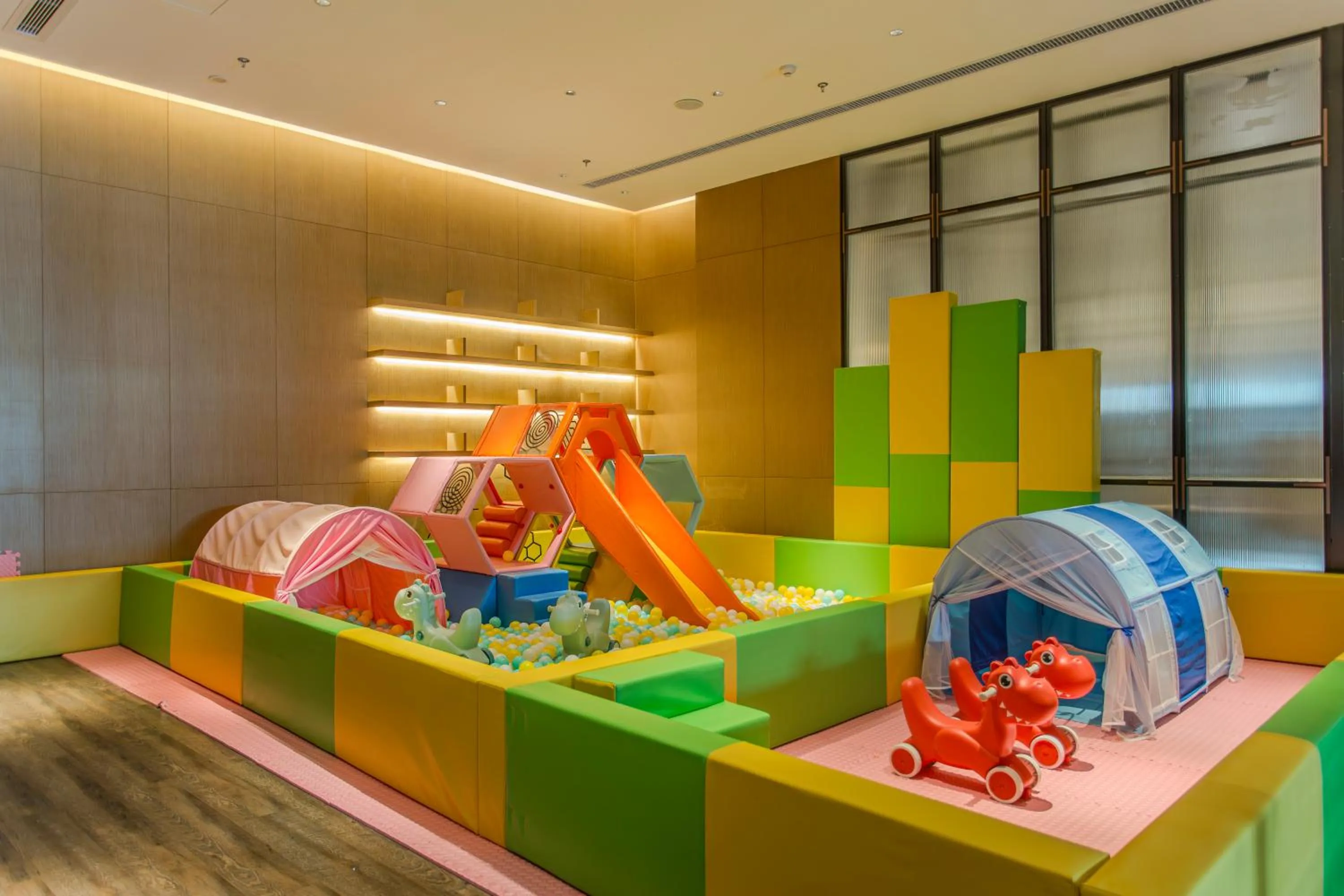 Children play ground in Courtyard by Marriott Foshan Gaoming