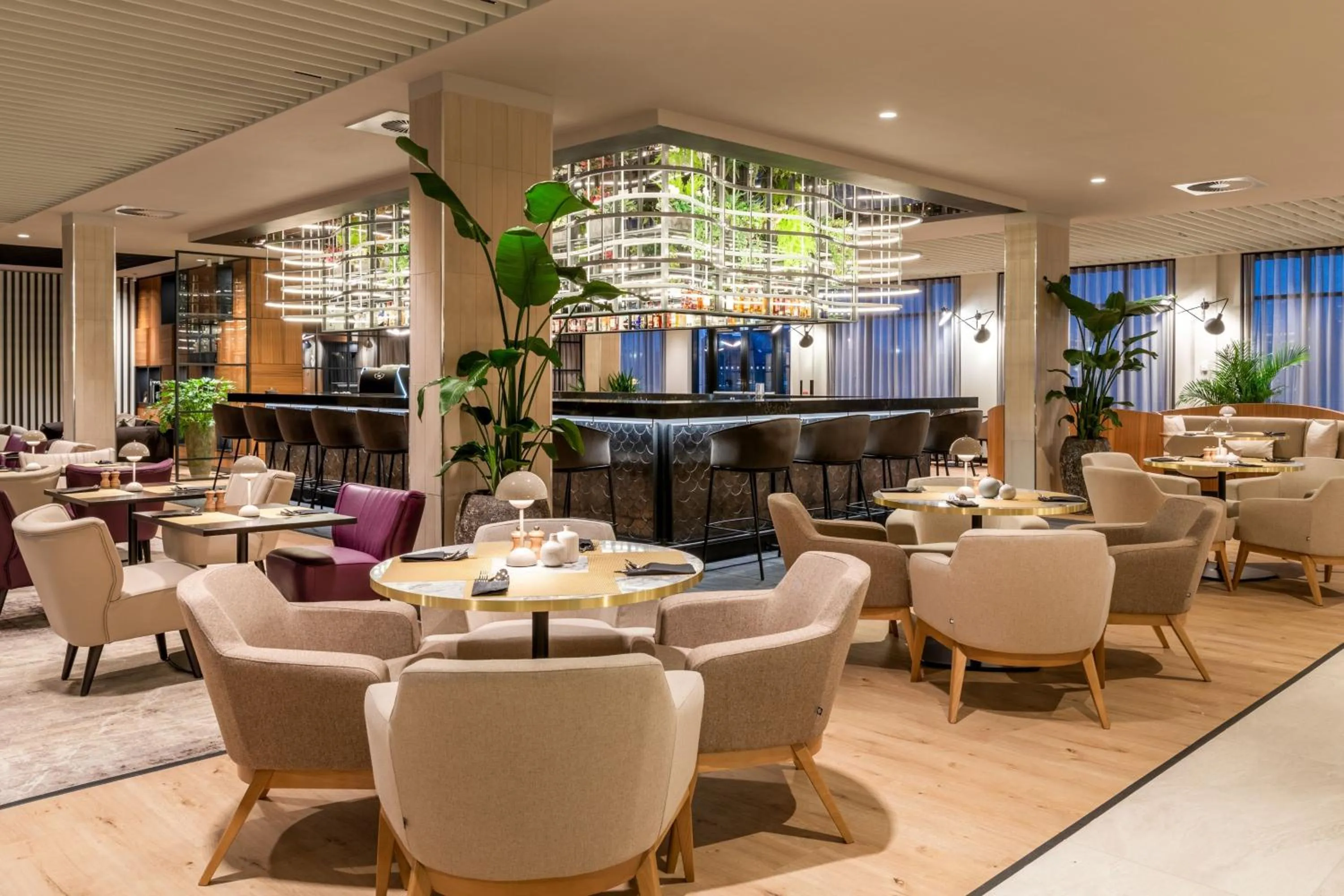 Lounge or bar in AC Hotel by Marriott Inverness