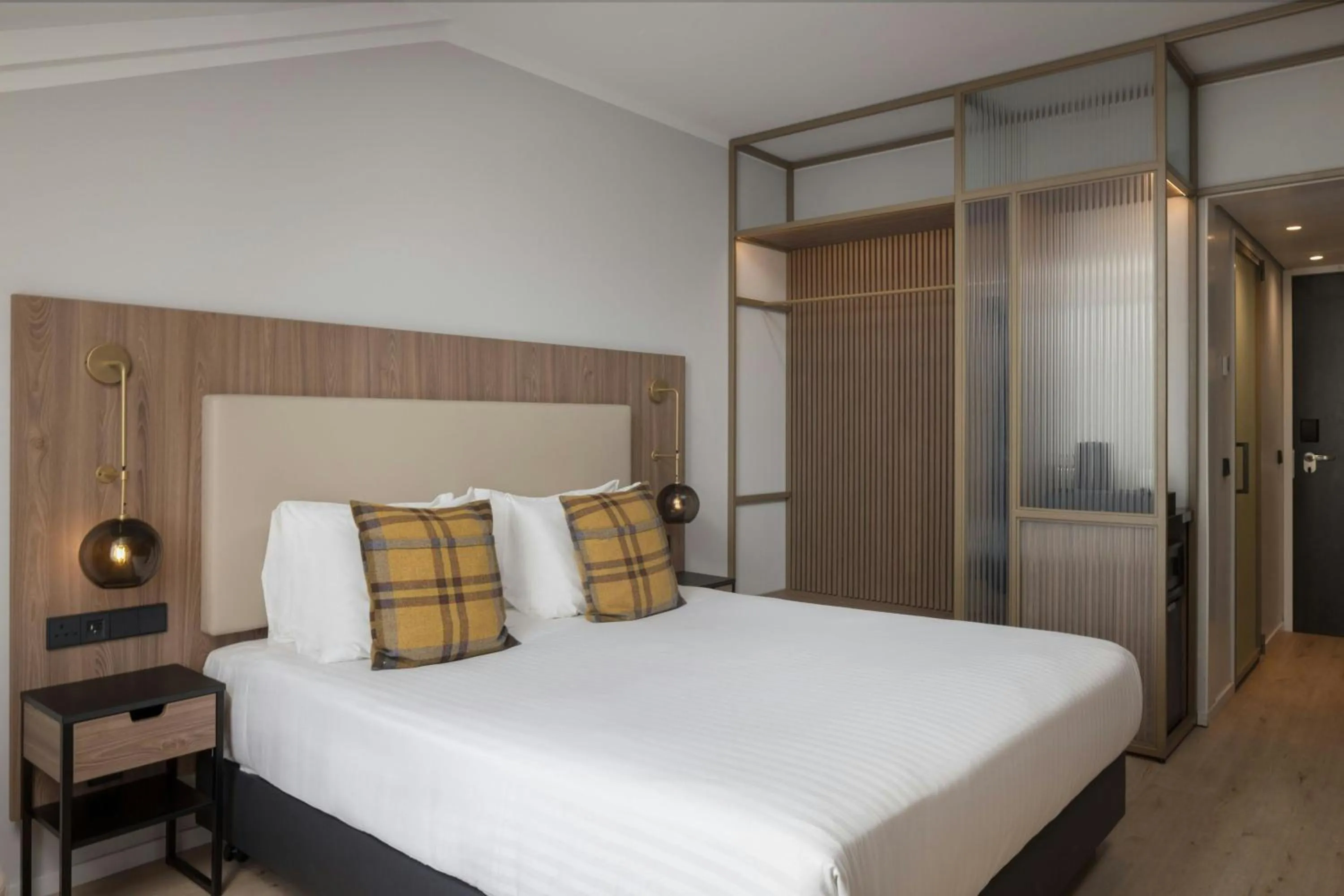 Photo of the whole room, Bed in AC Hotel by Marriott Inverness