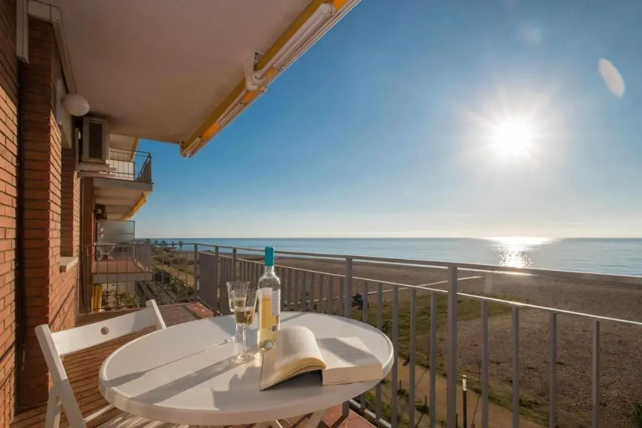 Maresme Beach Apartment Maresme Beach Apartment