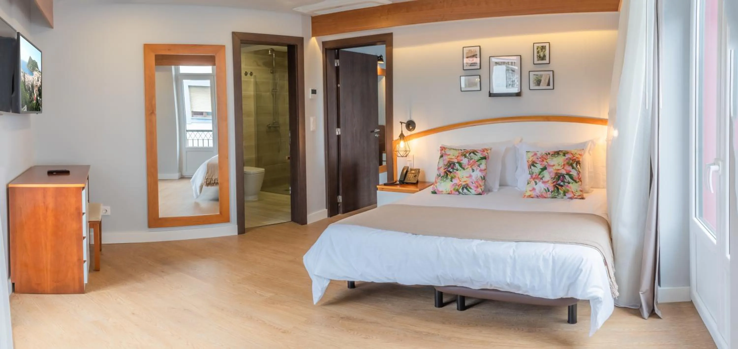 Bed in Hotel Monte Brasil