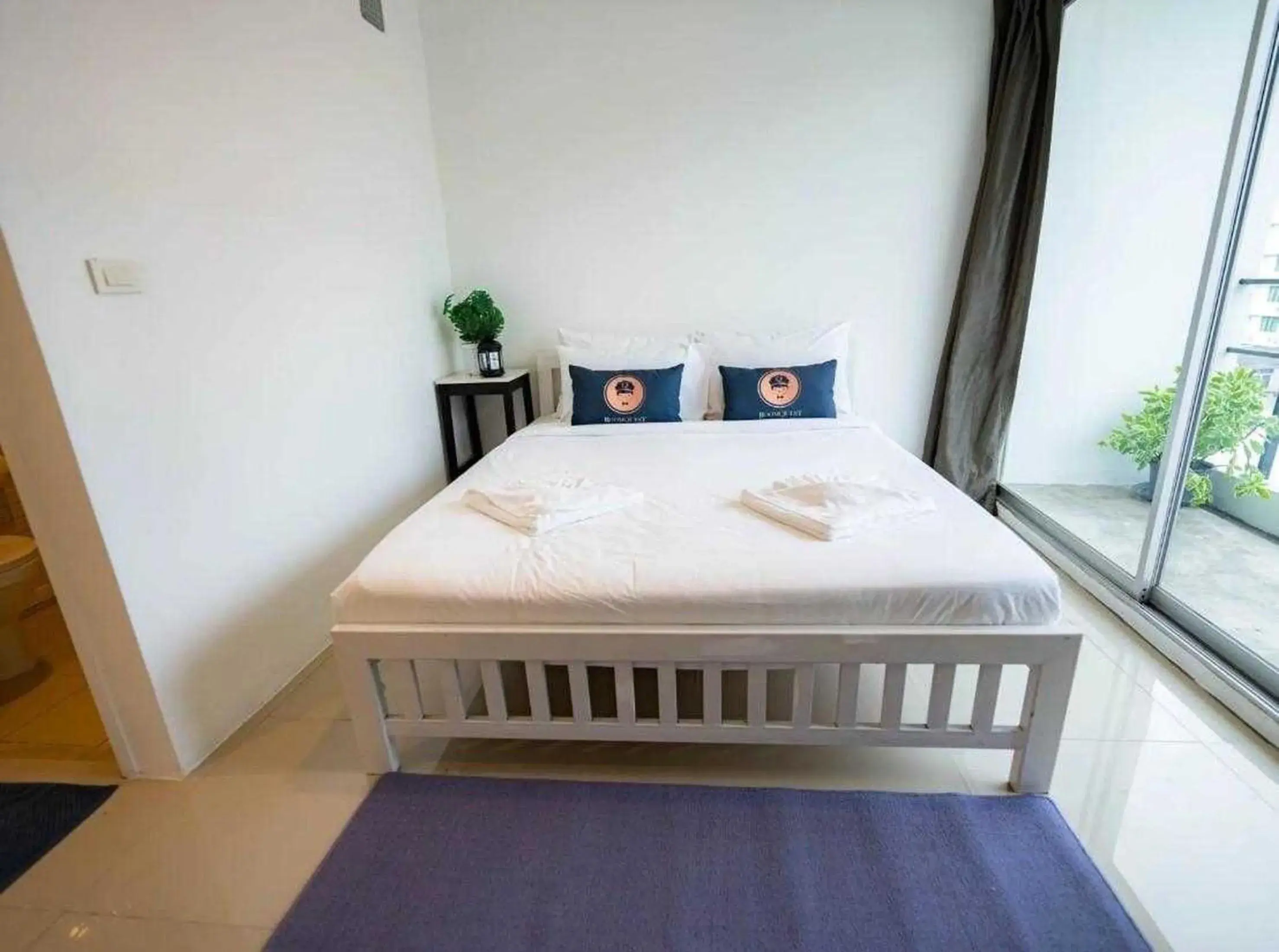 Bed in RQ Bangkok Sukhumvit 50 by Collection O Bed in RQ Bangkok Sukhumvit 50 by Collection O