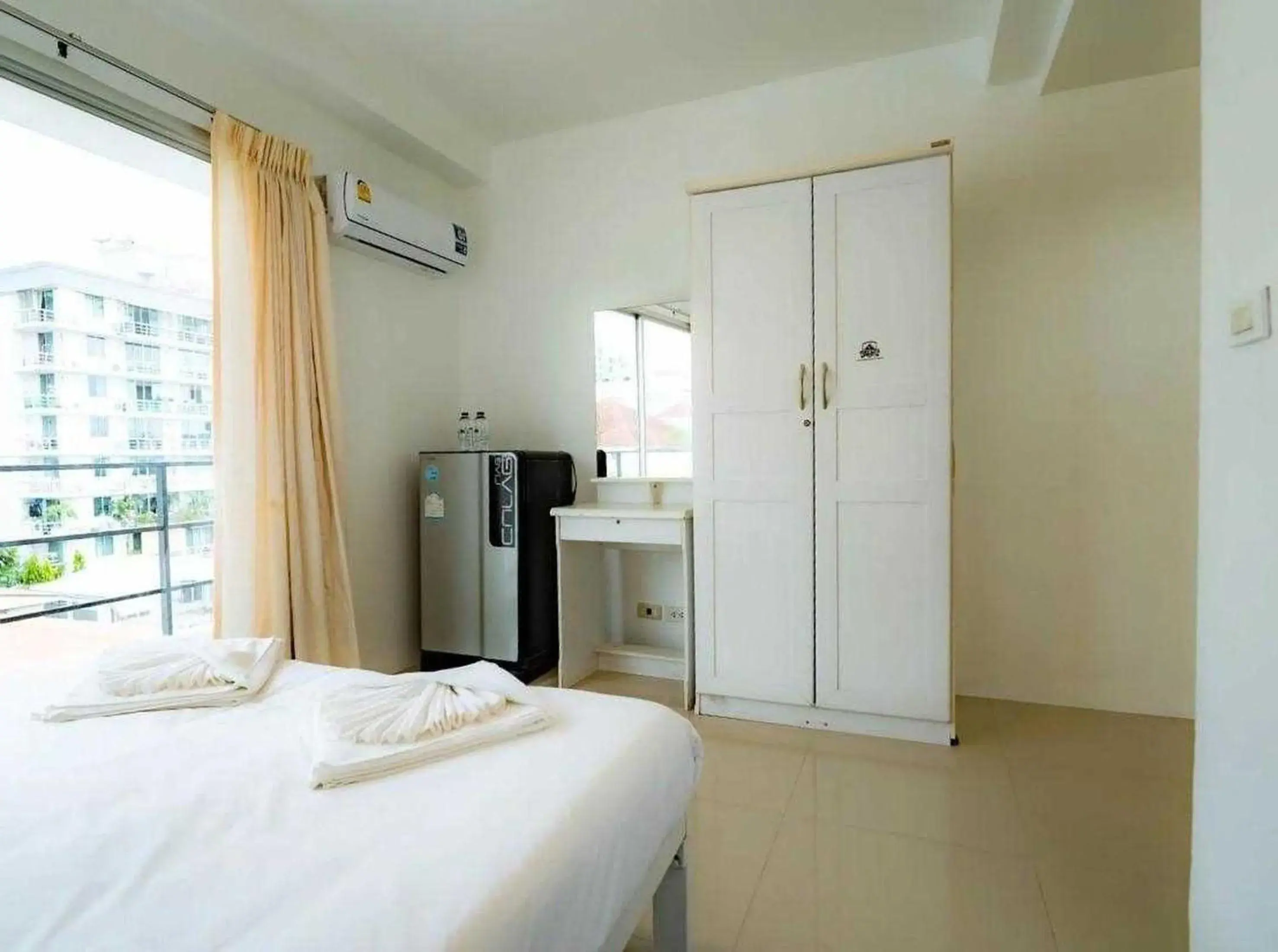 Bed in RQ Bangkok Sukhumvit 50 by Collection O Bed in RQ Bangkok Sukhumvit 50 by Collection O