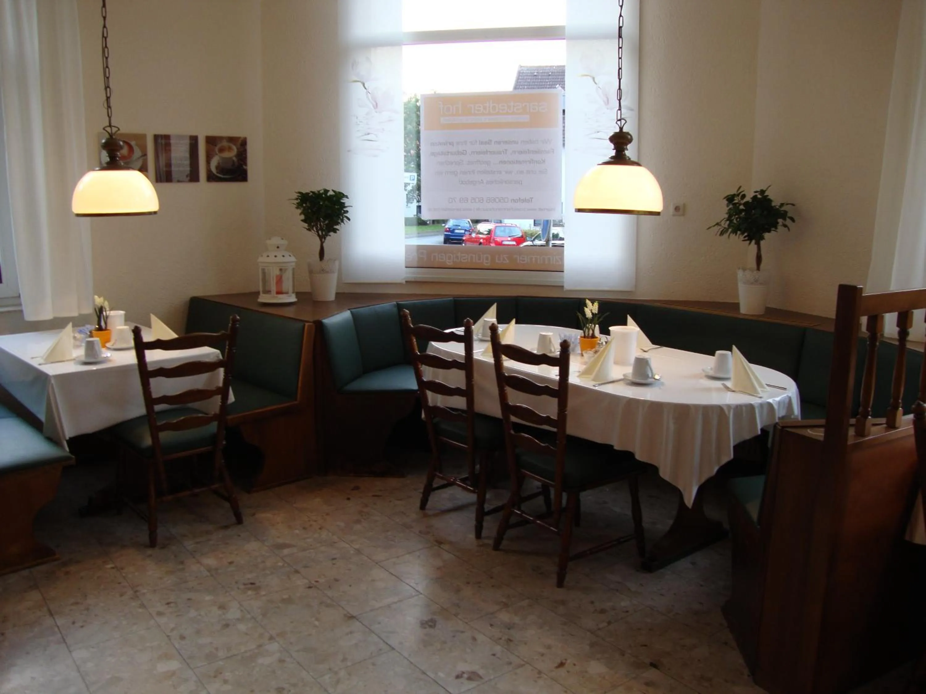 Lobby or reception in Apart Hotel Sarstedter Hof