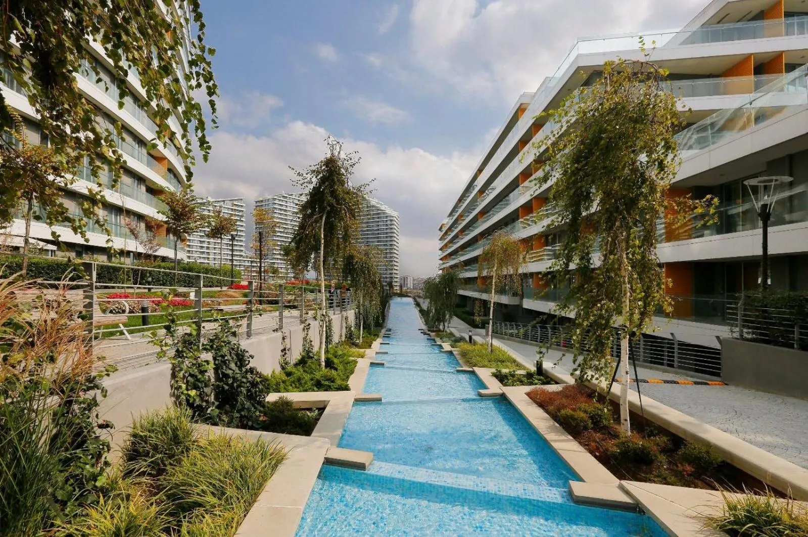 The Superior Living Batışehir