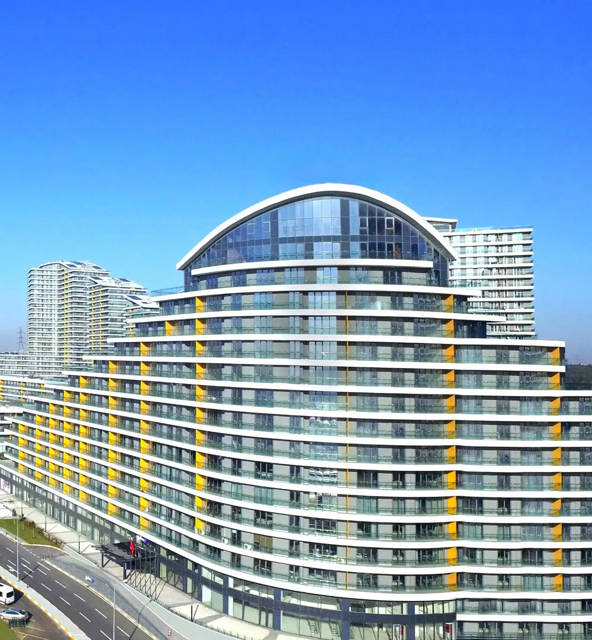 Property building in The Superior Living Batışehir Property building in The Superior Living Batışehir