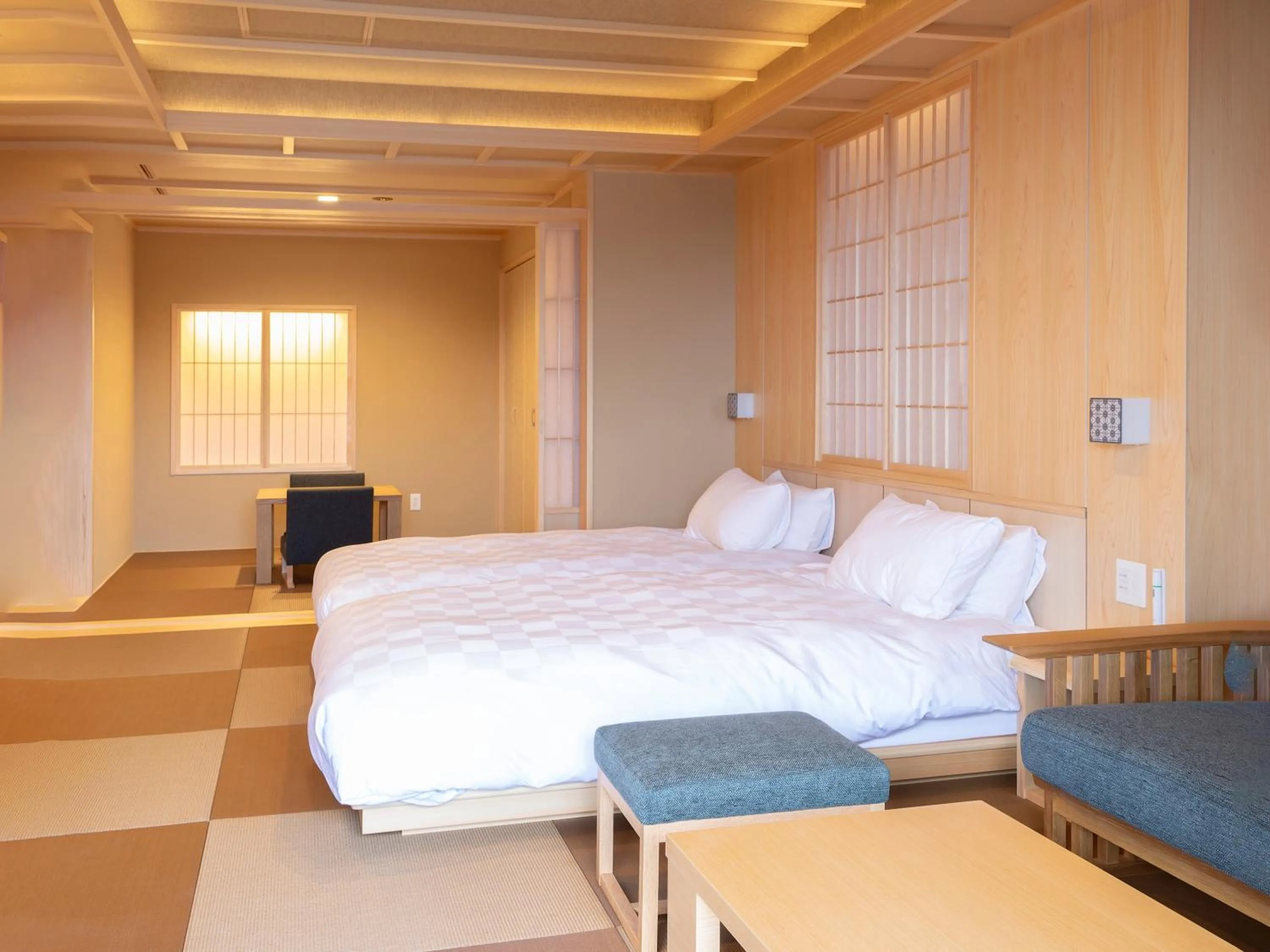 Photo of the whole room, Bed in Hotel Shikinoyakata Hakone Ashinoko