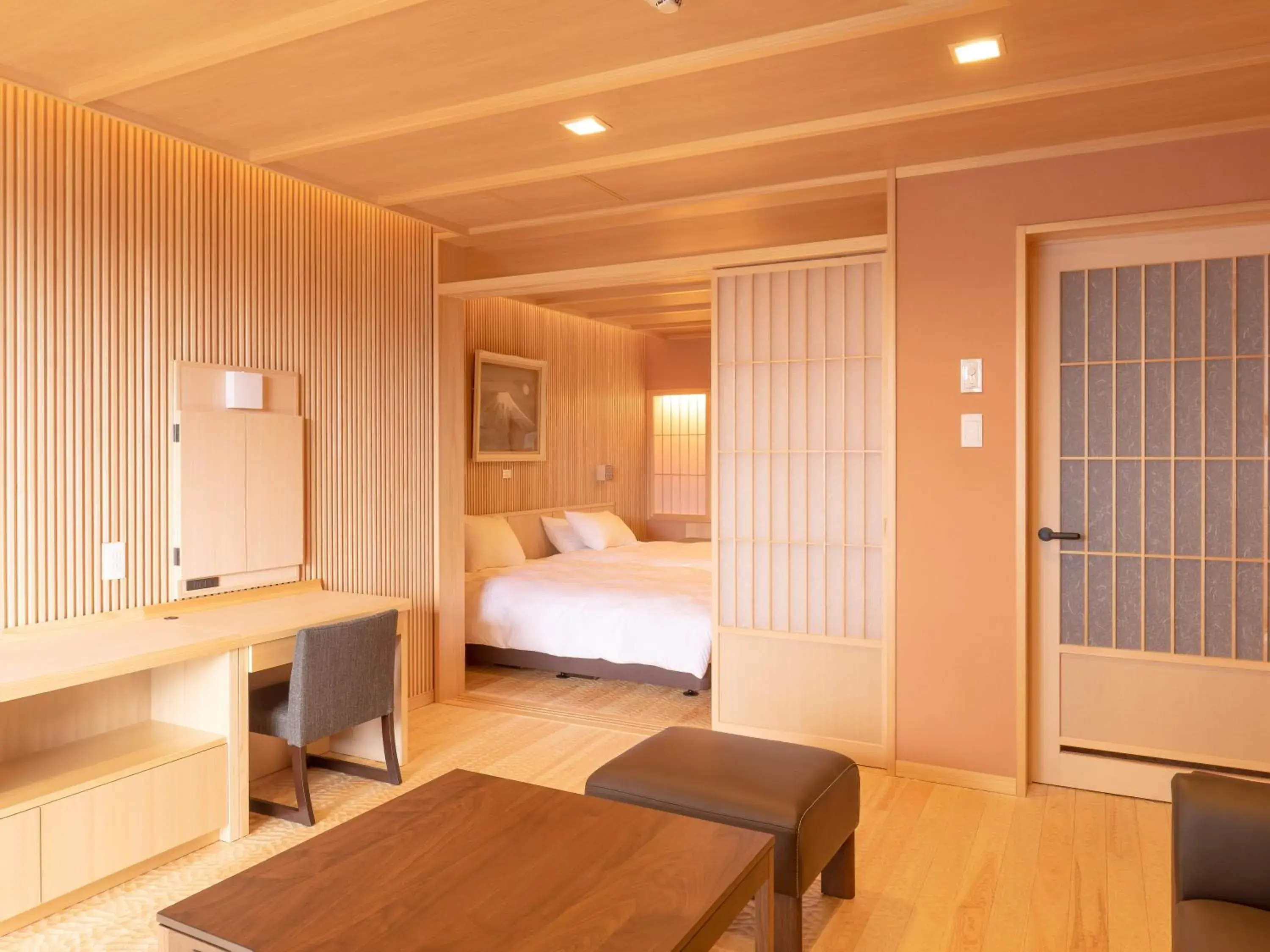 Photo of the whole room, Bed in Hotel Shikinoyakata Hakone Ashinoko Photo of the whole room, Bed in Hotel Shikinoyakata Hakone Ashinoko