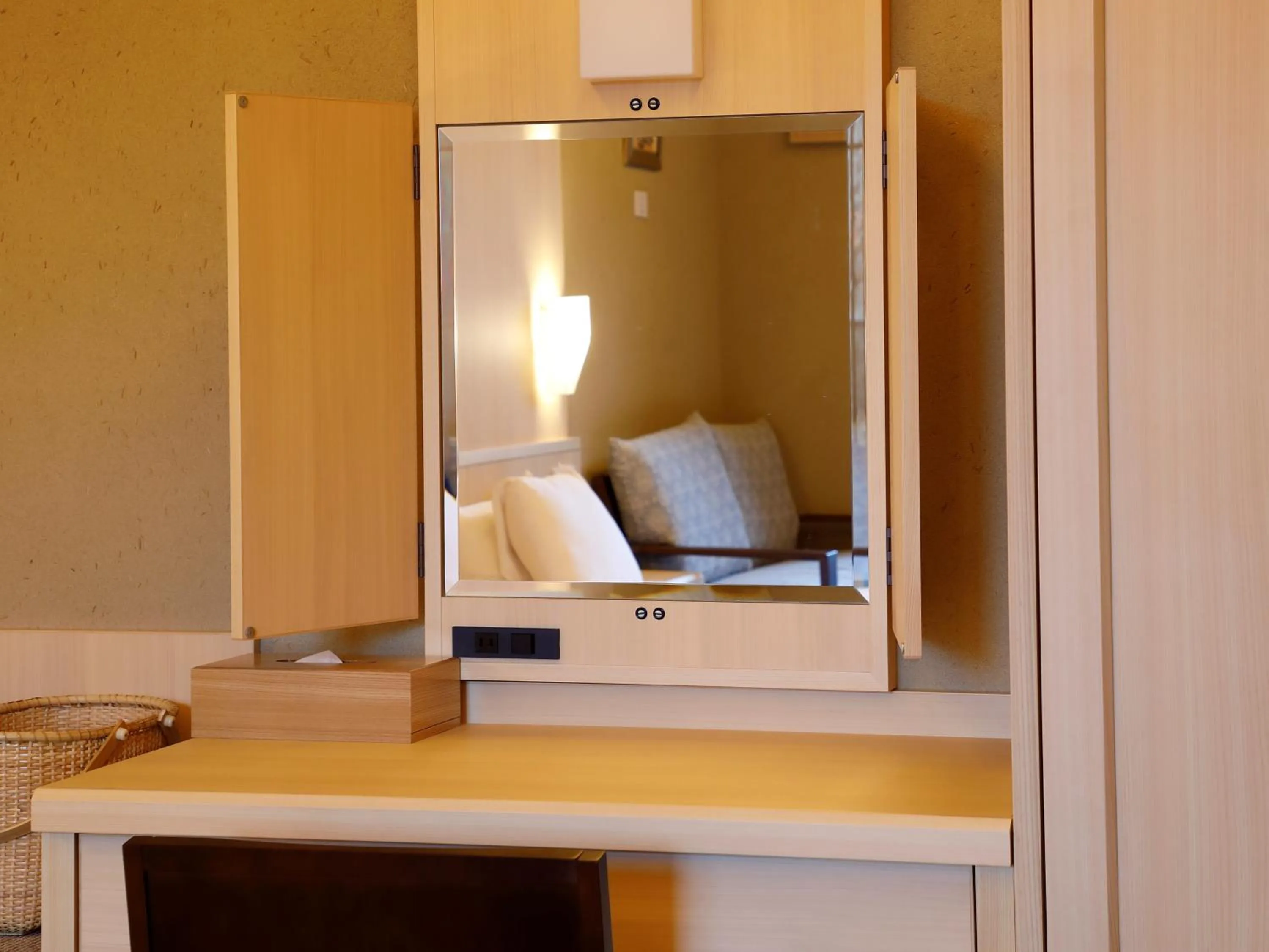 Photo of the whole room, Bed in Hotel Morinokaze Hakone Sengokuhara