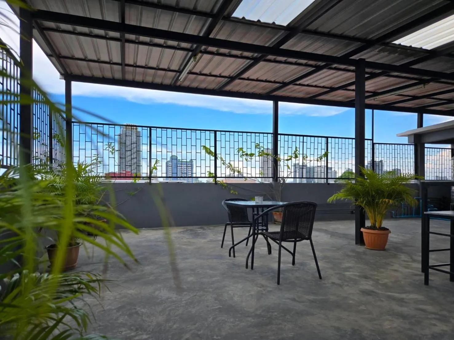 Property building in HOUSEMODE - BAANYAI @ Wongwian Yai