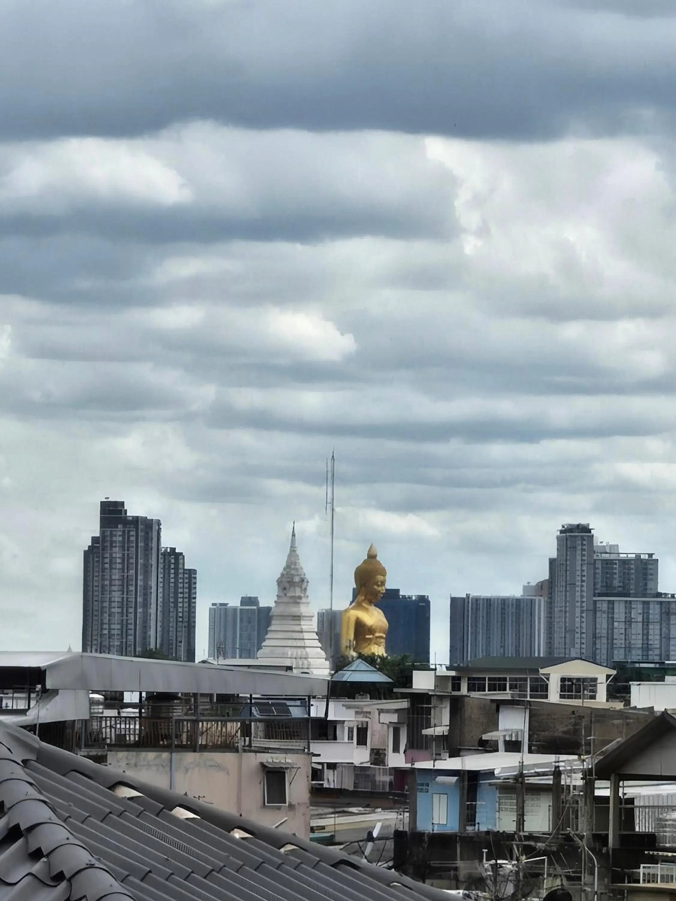 Property building in HOUSEMODE - BAANYAI @ Wongwian Yai