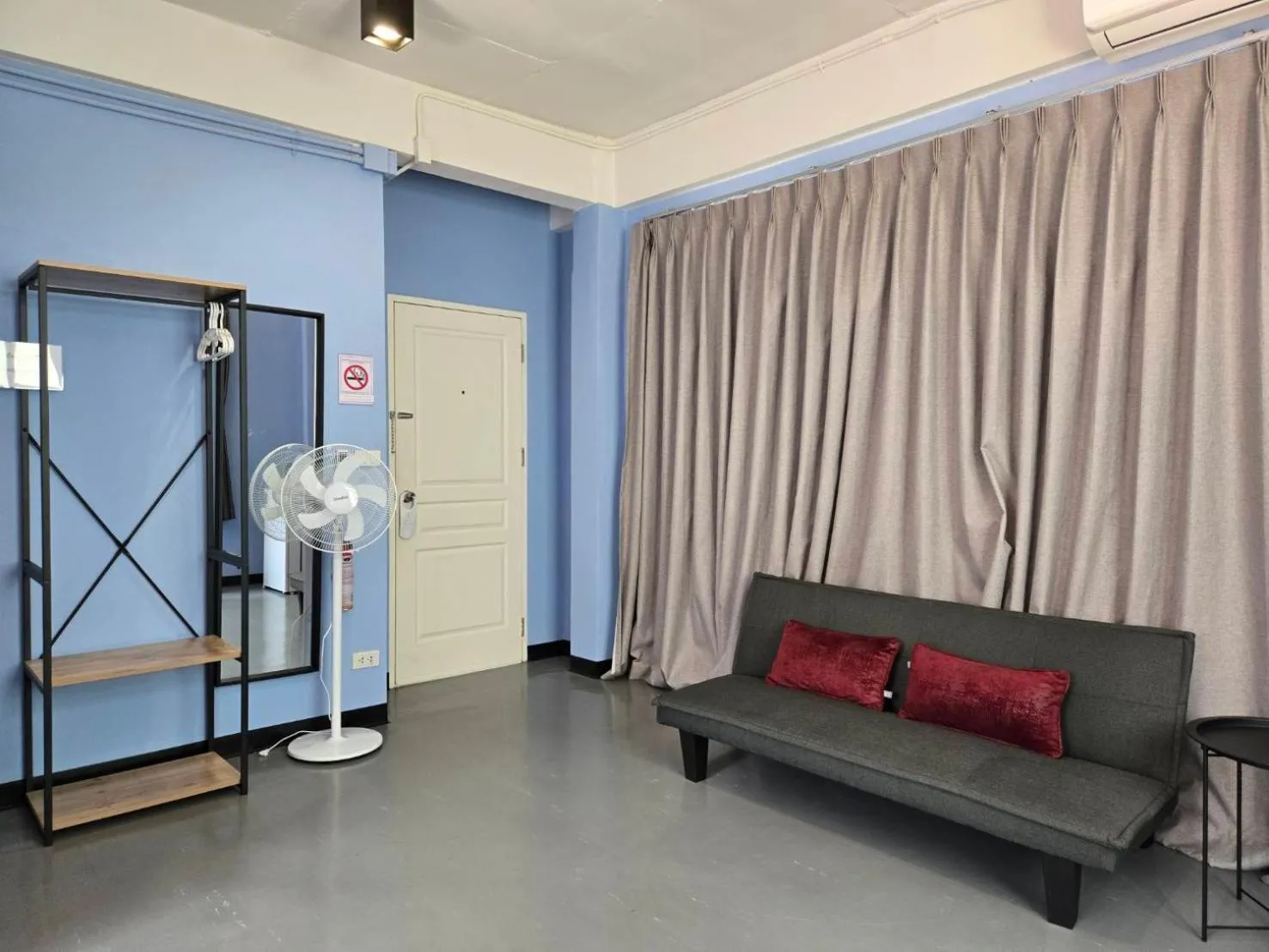 Bed in HOUSEMODE - BAANYAI @ Wongwian Yai