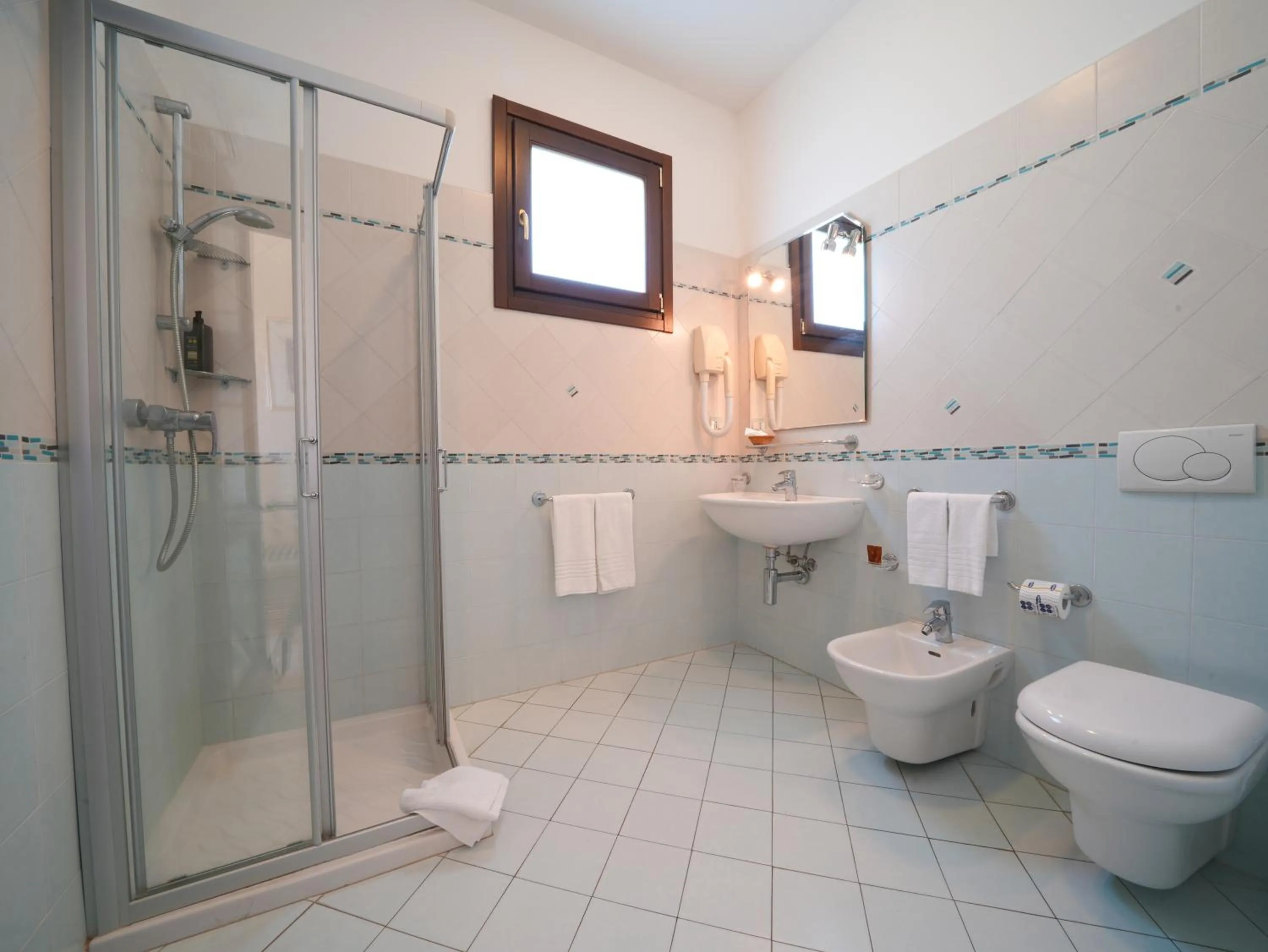 Bathroom in GH Gallipoli Resort