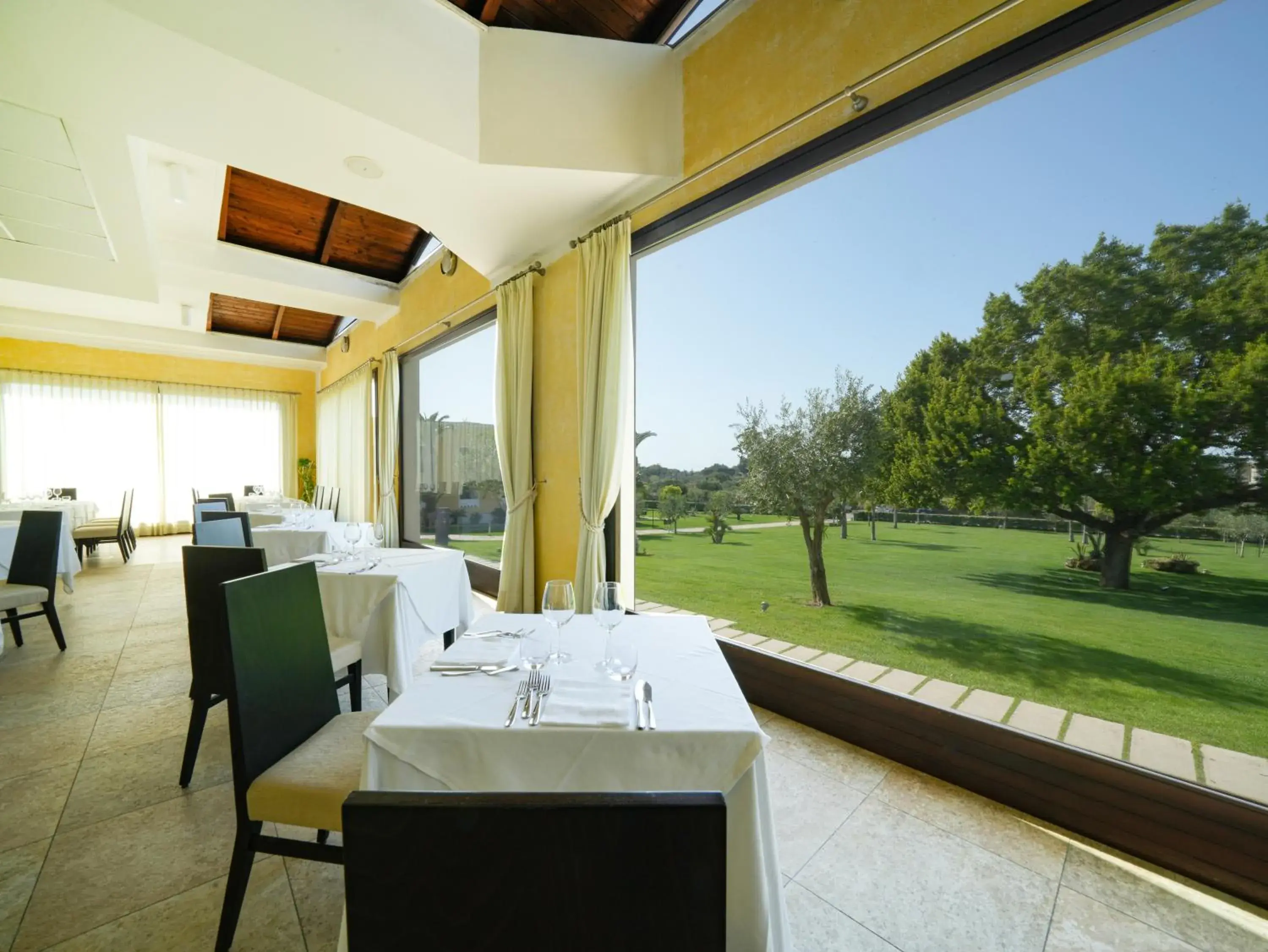 Restaurant/places to eat in GH Gallipoli Resort Restaurant/places to eat in GH Gallipoli Resort