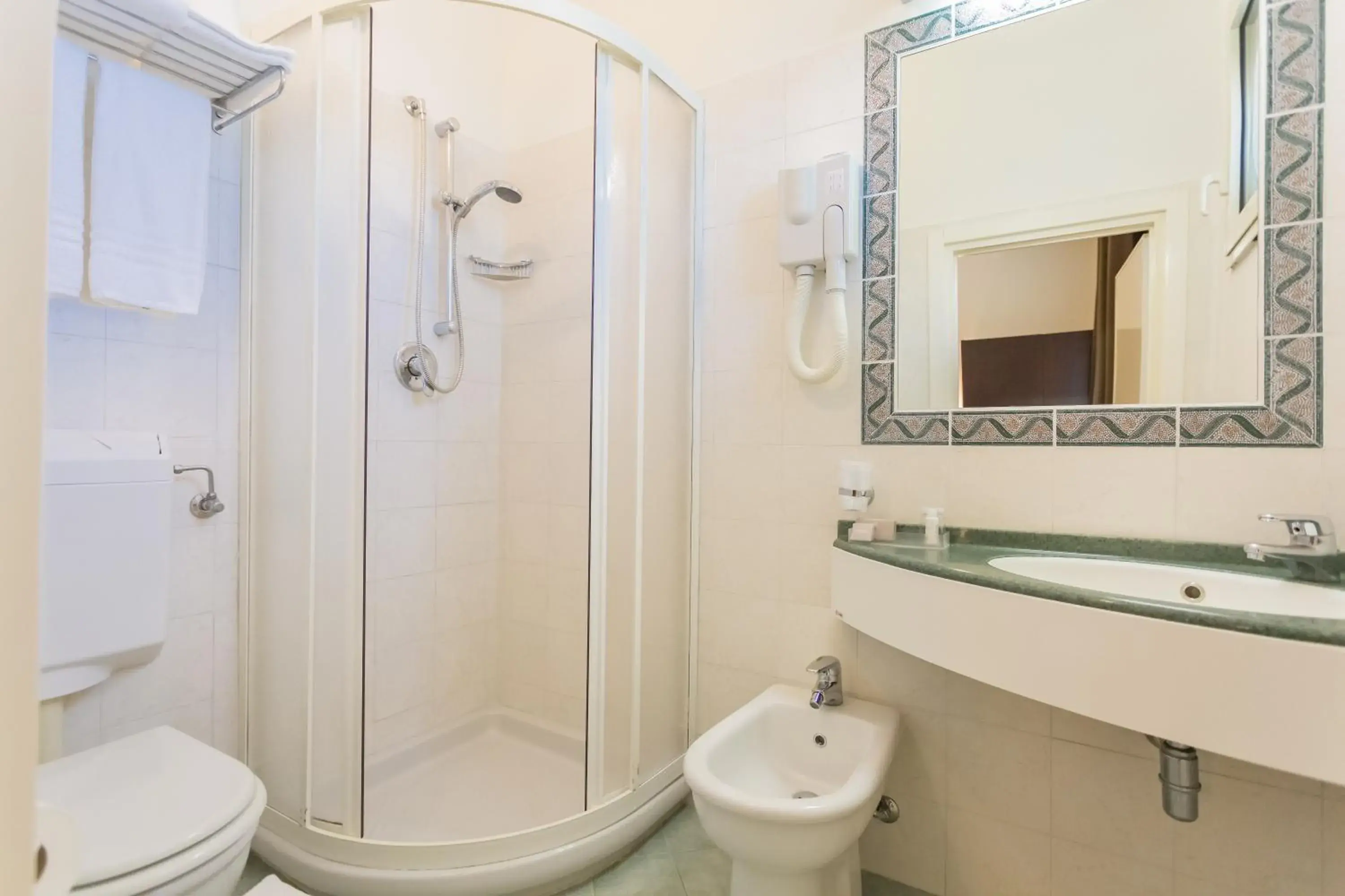Bathroom in Hotel Tiffany & Resort