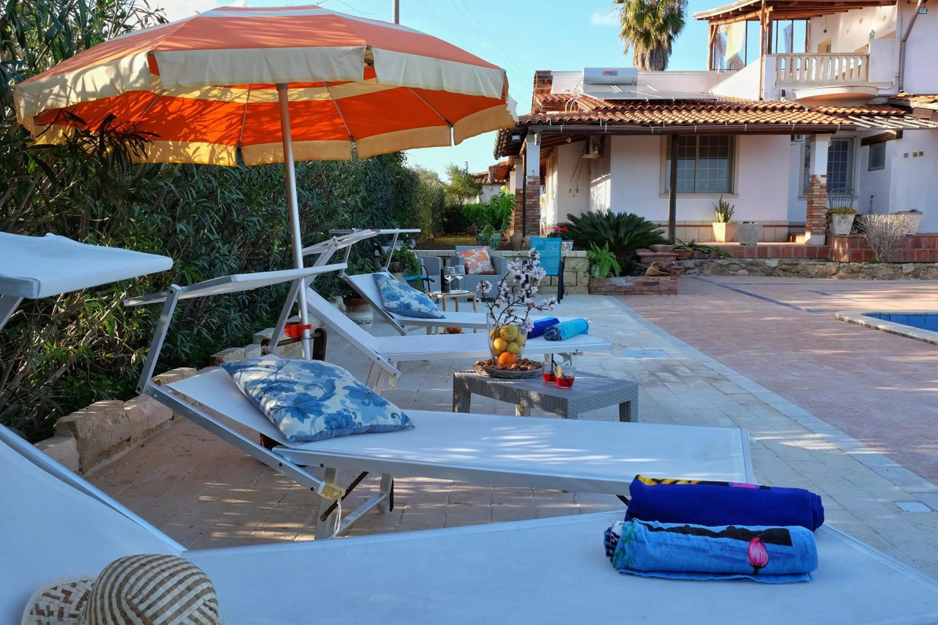 Patio in B&B Il Mandorleto Avola