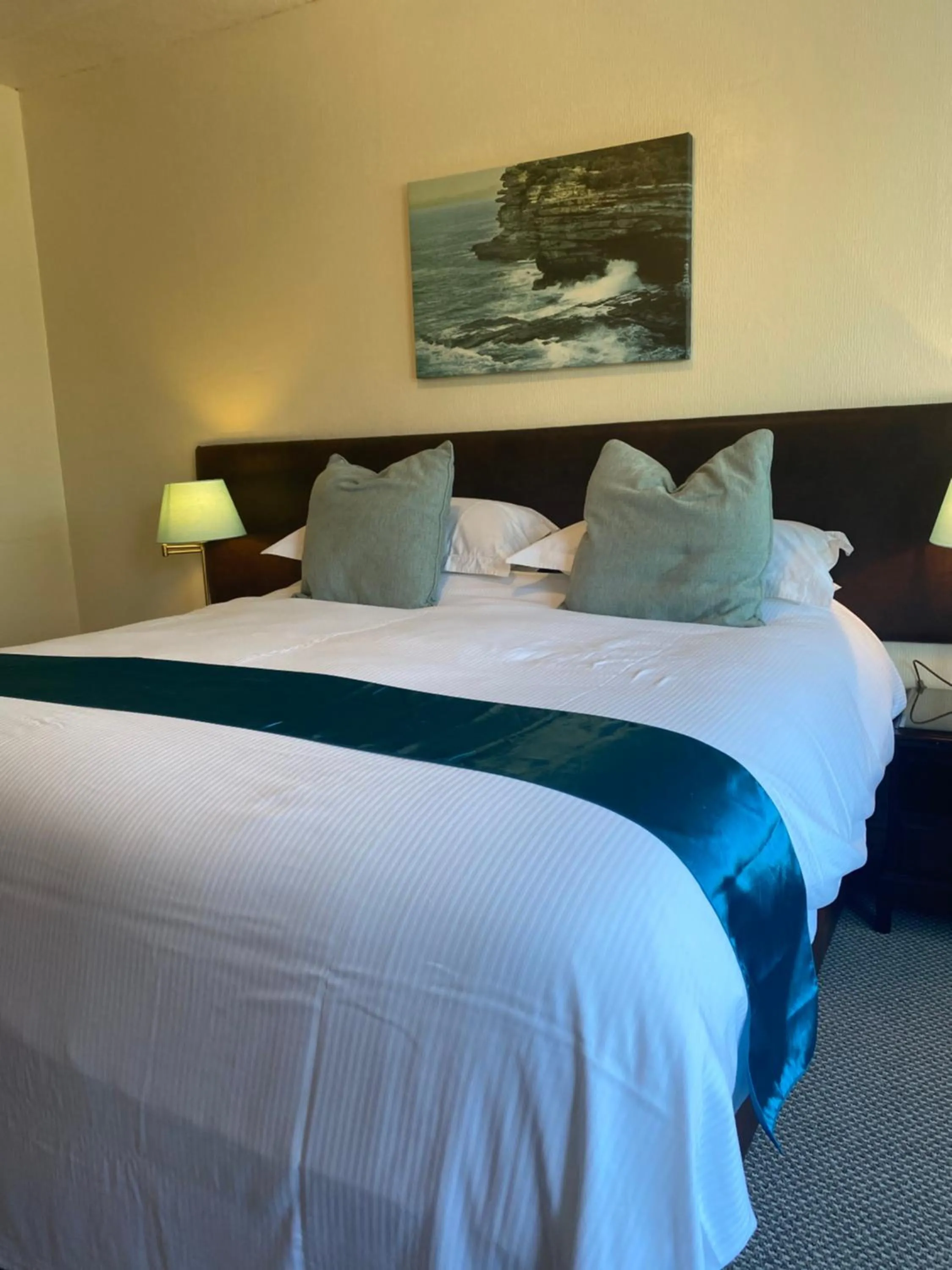 The Kingswood Guest House - Adult Only
