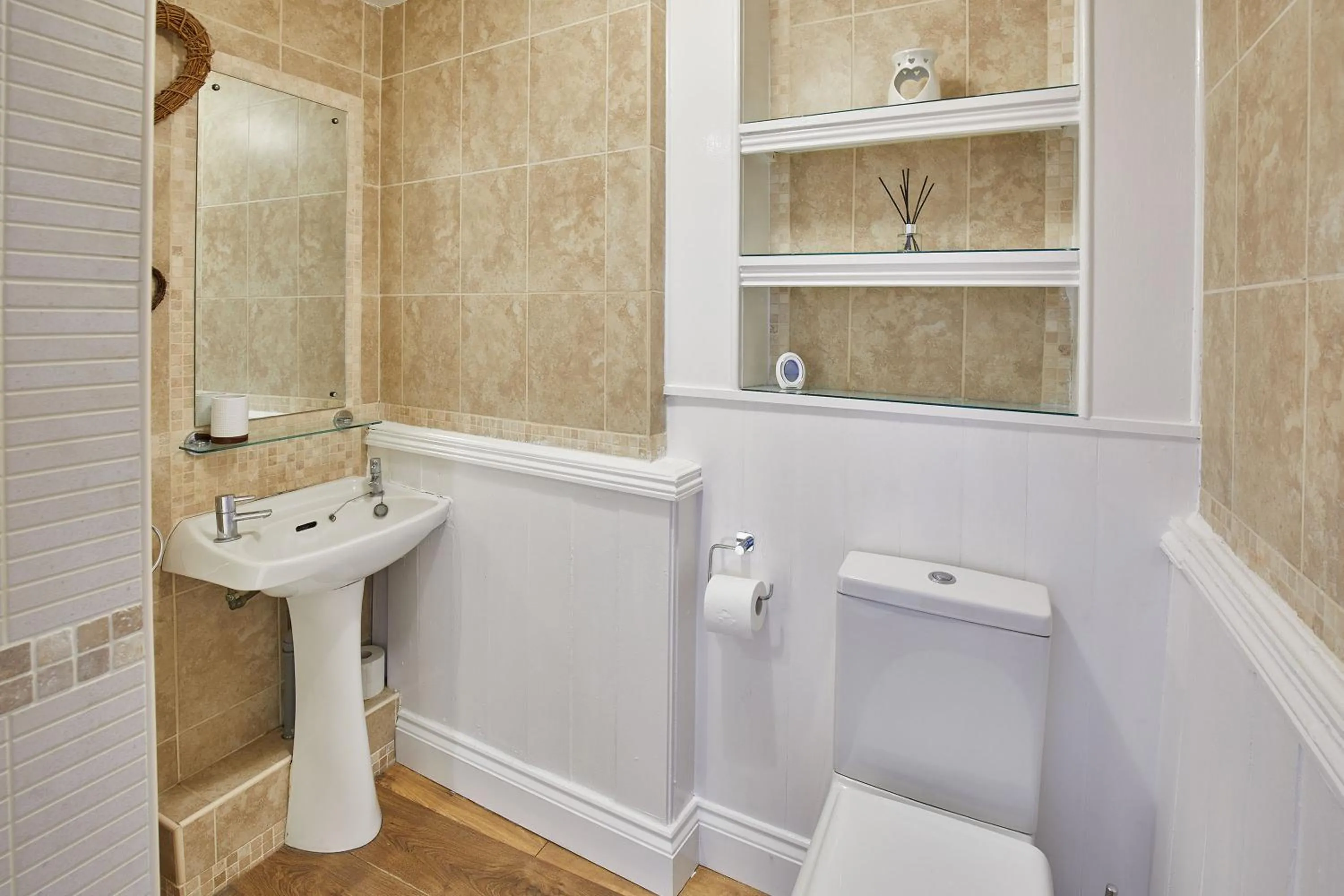 Bathroom in Host & Stay - The Duck Pond