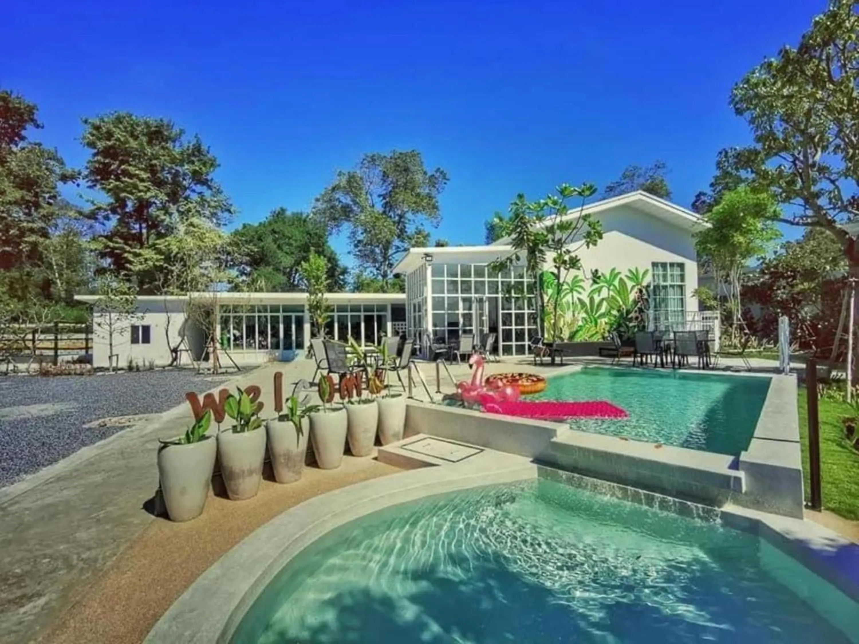 Swimming pool in Utapao sattahip rayong resort