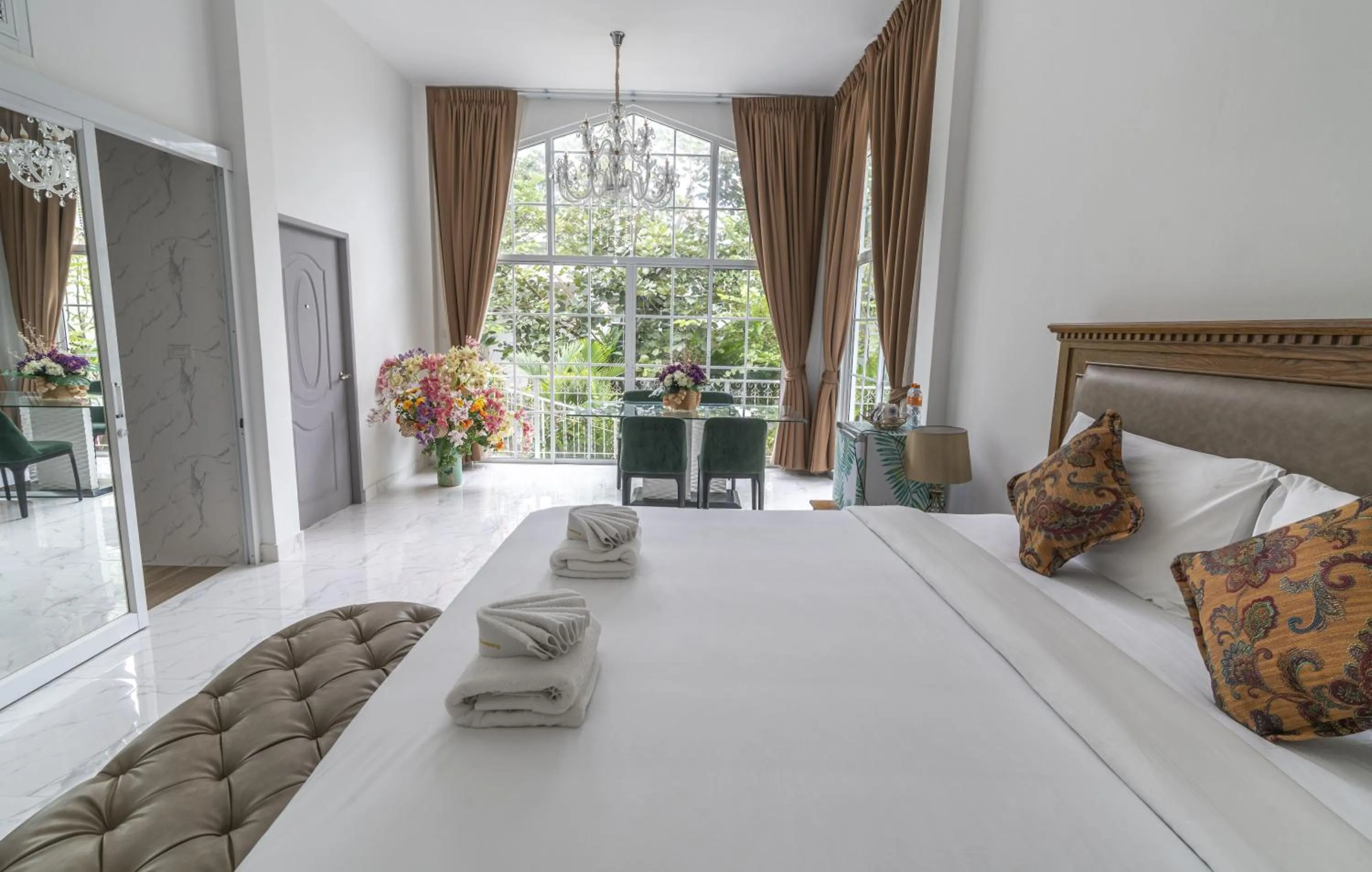 Bedroom, Bed in Utapao sattahip rayong resort