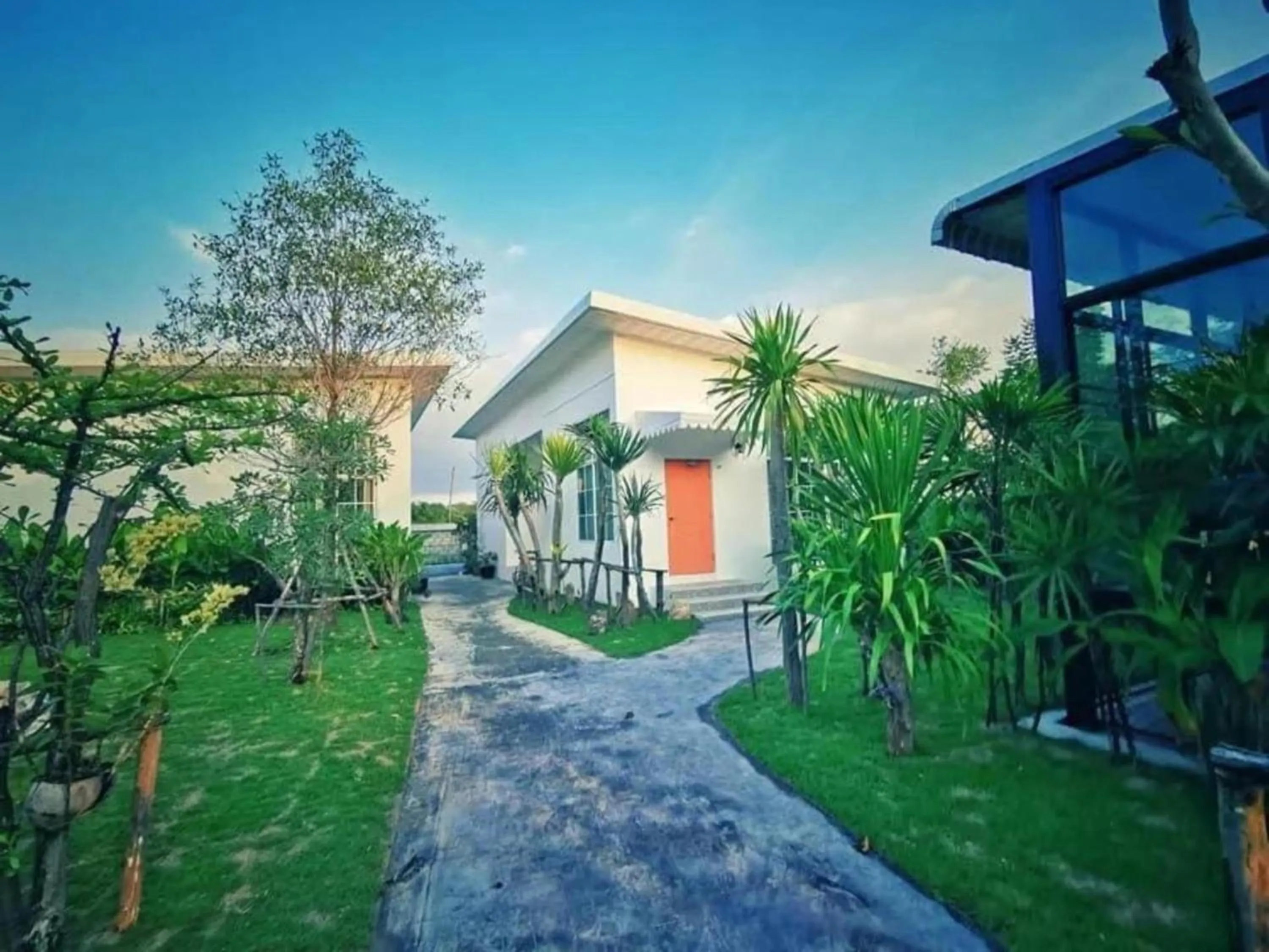Property building in Utapao sattahip rayong resort