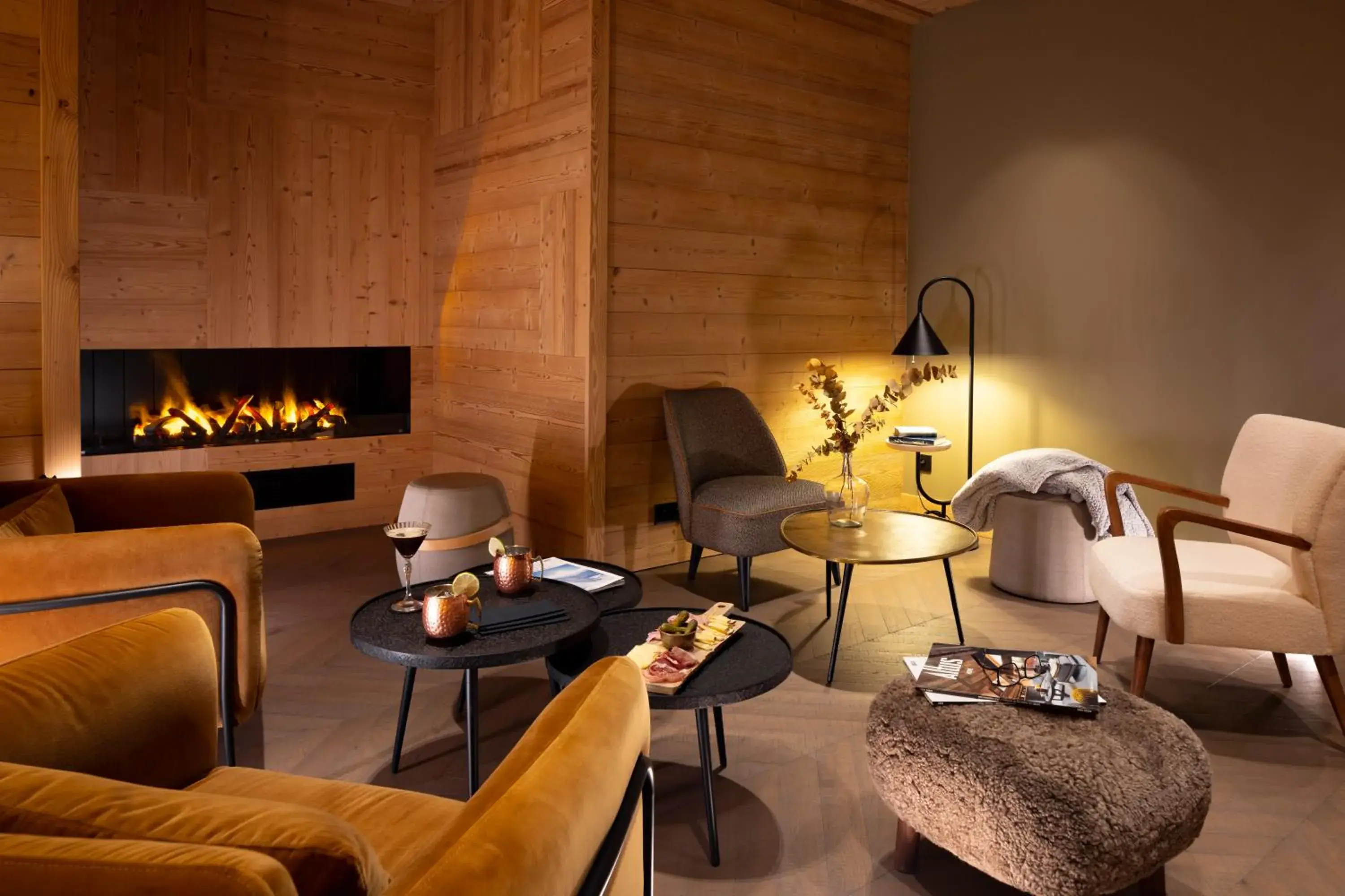 Lounge or bar in HIGALIK HOTEL Lounge or bar in HIGALIK HOTEL