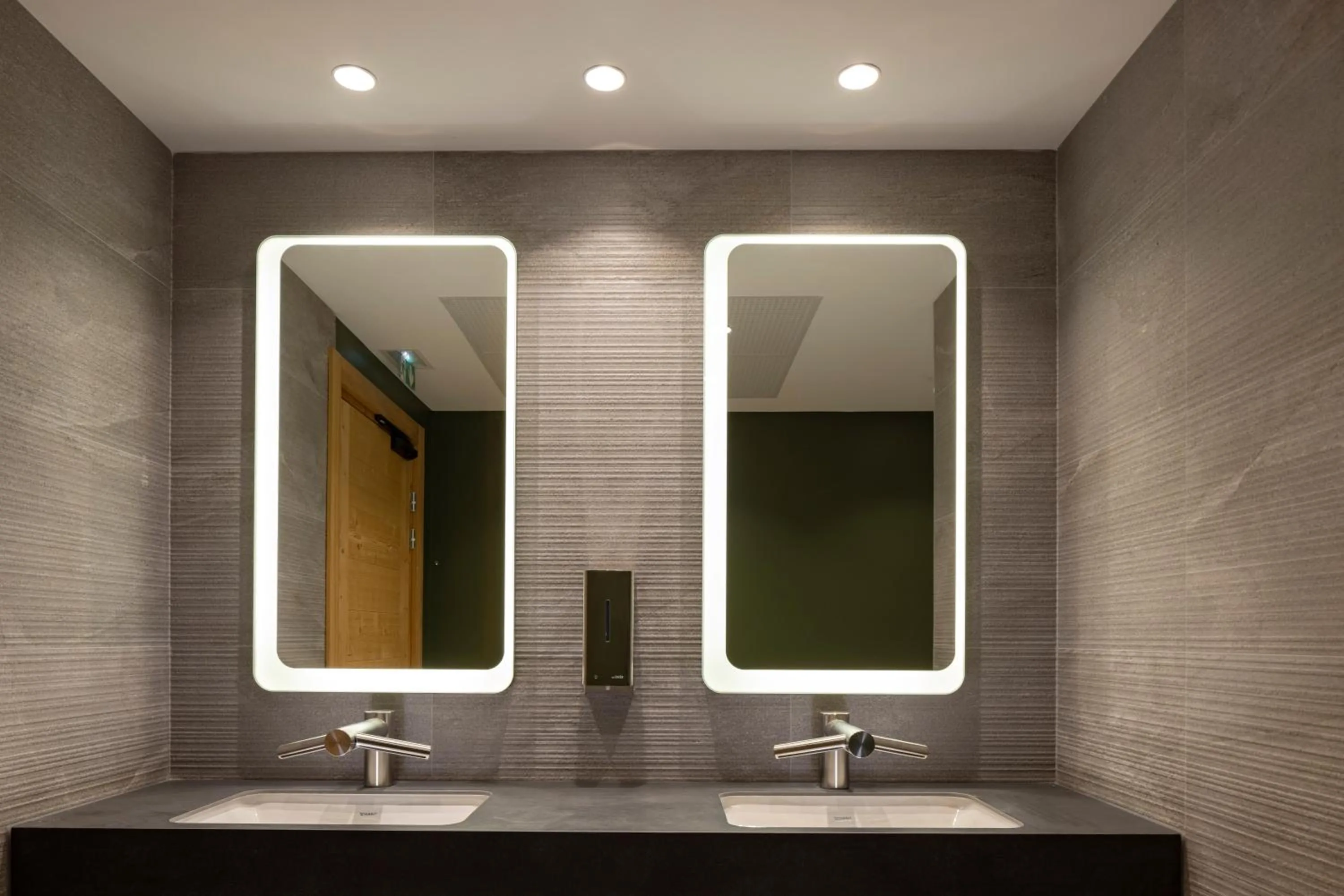 Bathroom in HIGALIK HOTEL