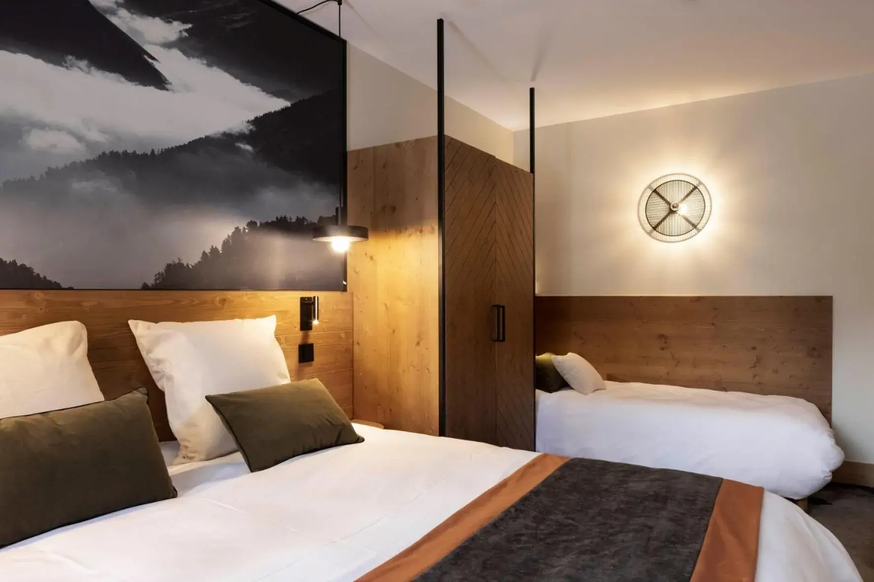 Bedroom, Bed in HIGALIK HOTEL Bedroom, Bed in HIGALIK HOTEL