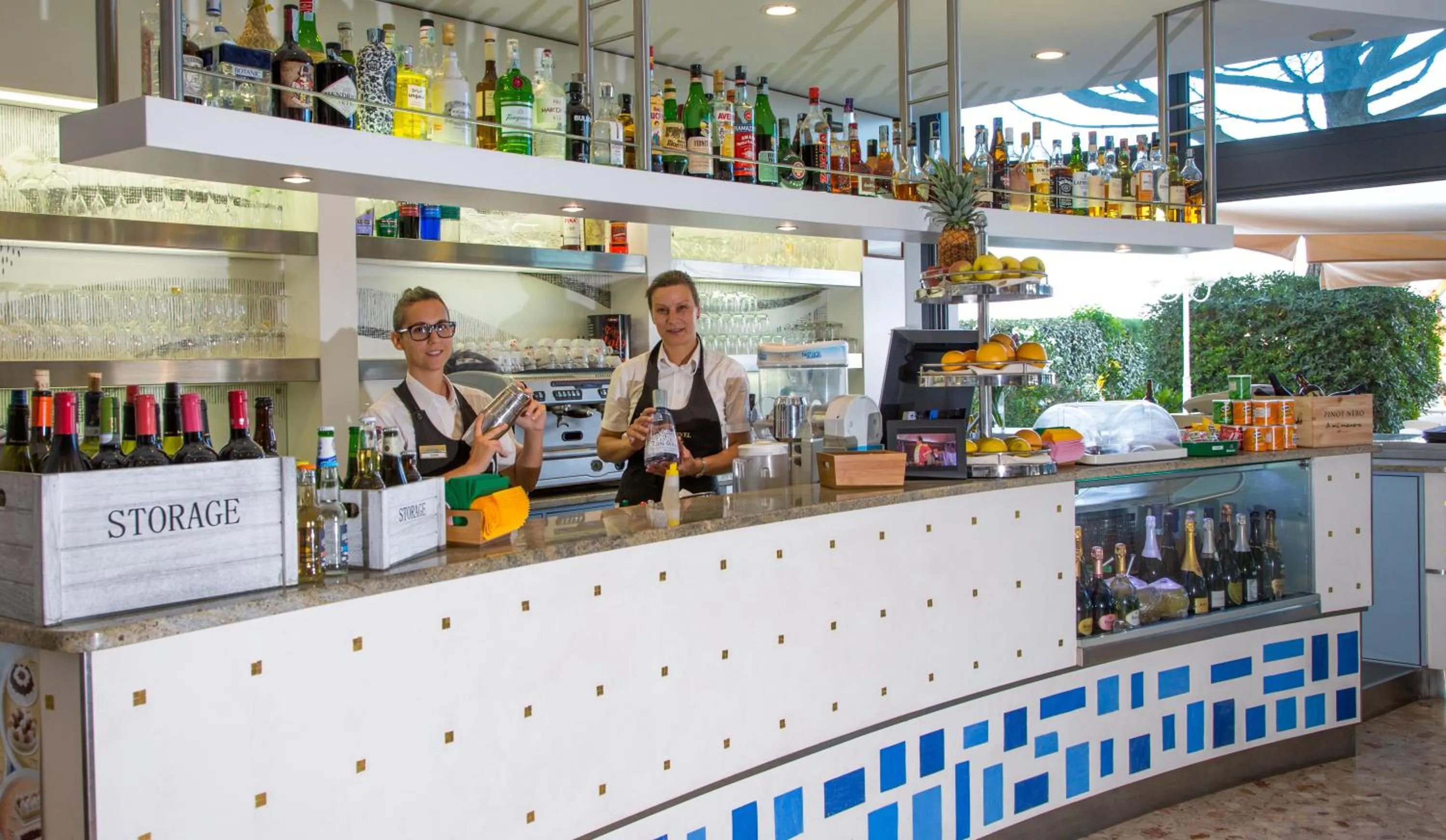 Lounge or bar in Hotel Aurora