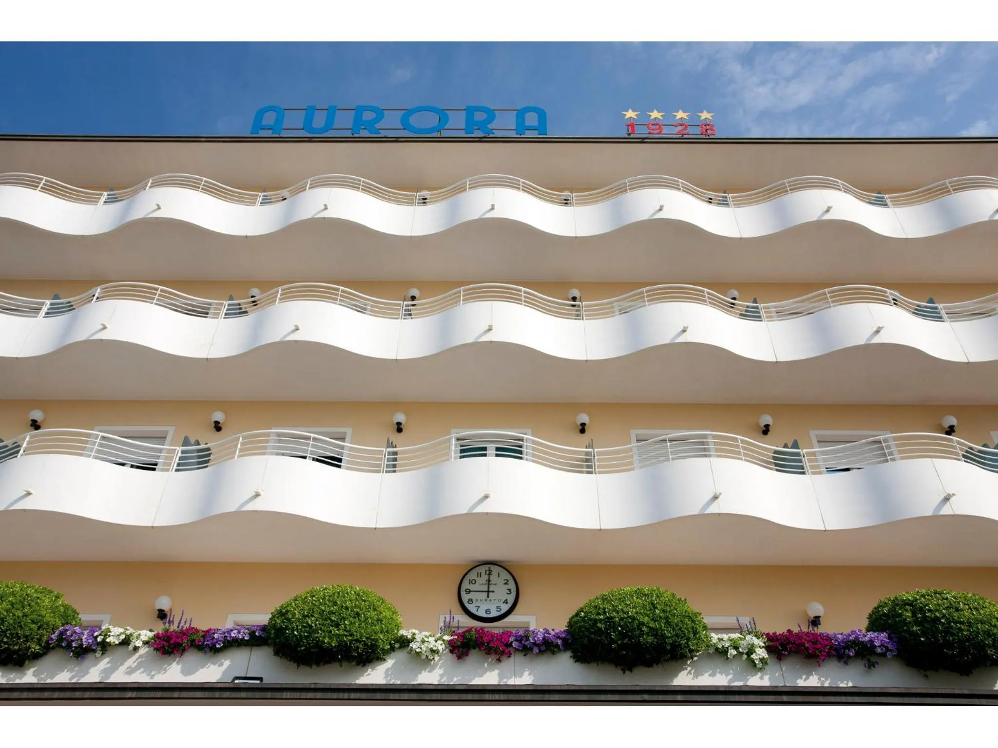 Facade/entrance in Hotel Aurora