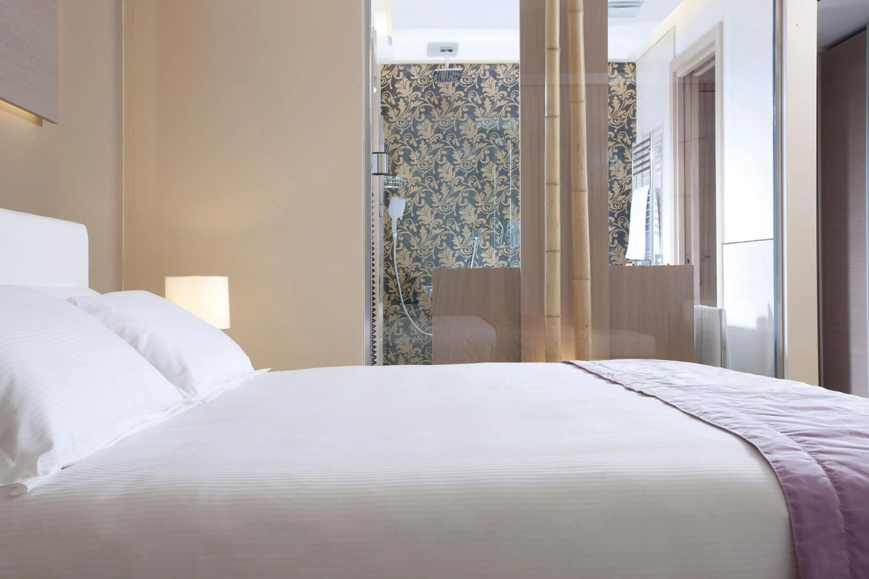 Photo of the whole room, Bed in Hotel Aurora