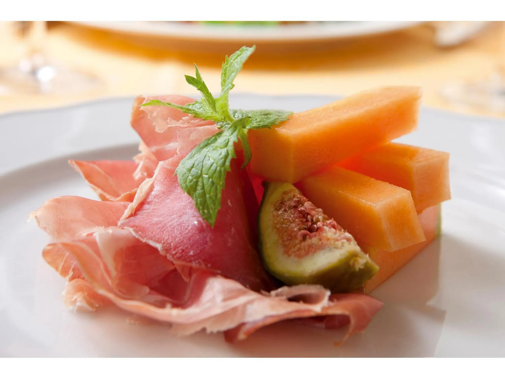 Food in Hotel Aurora