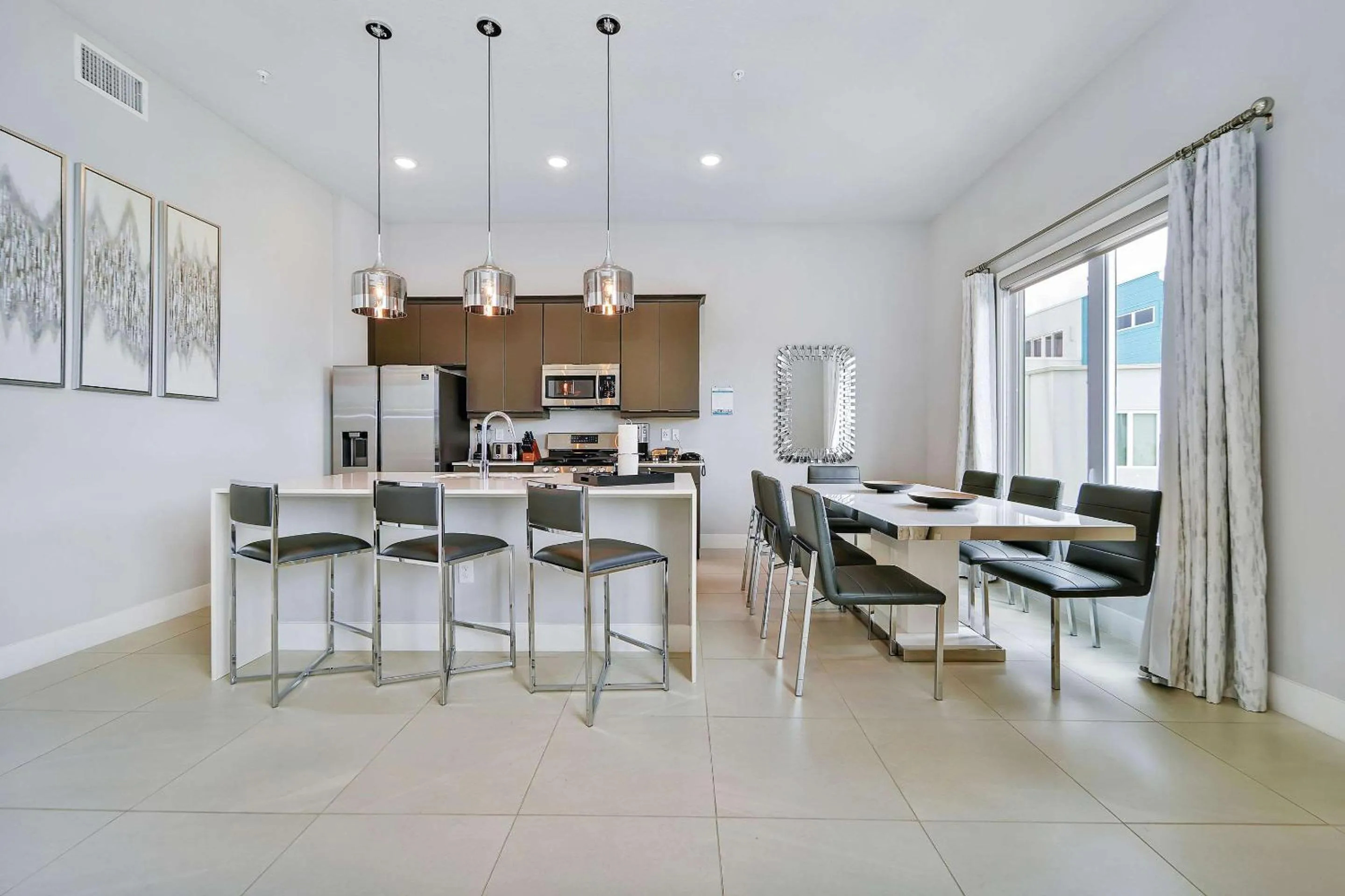 Bedroom in Spectrum Resort Villas Orlando and Waterparks