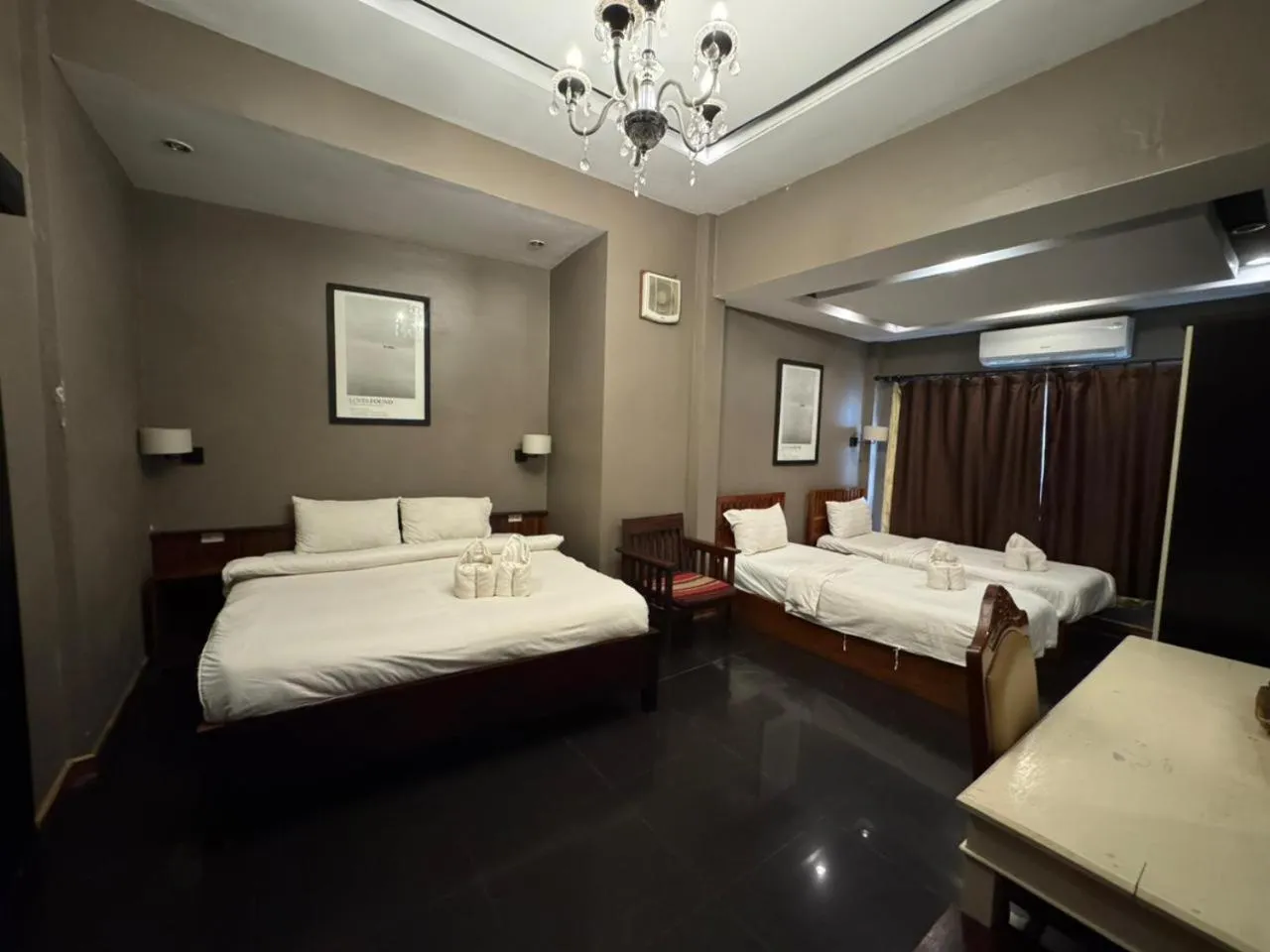 Bedroom, Bed in Ban Channuane