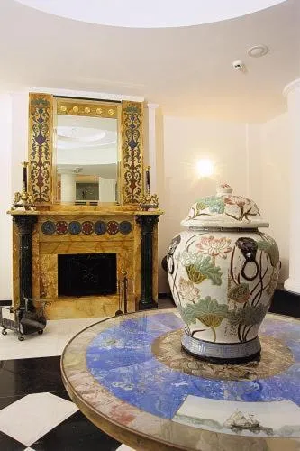 Decorative detail in M Glamour Hotel