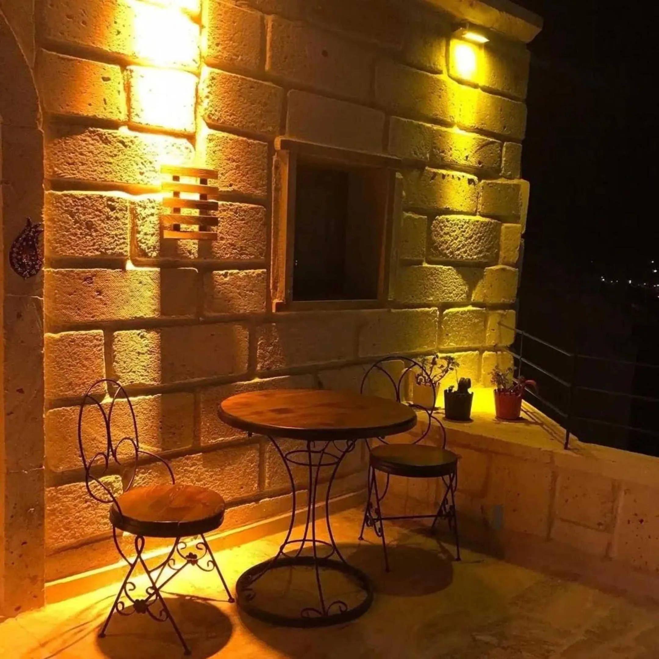 Balcony/Terrace in Tale Cave İnn