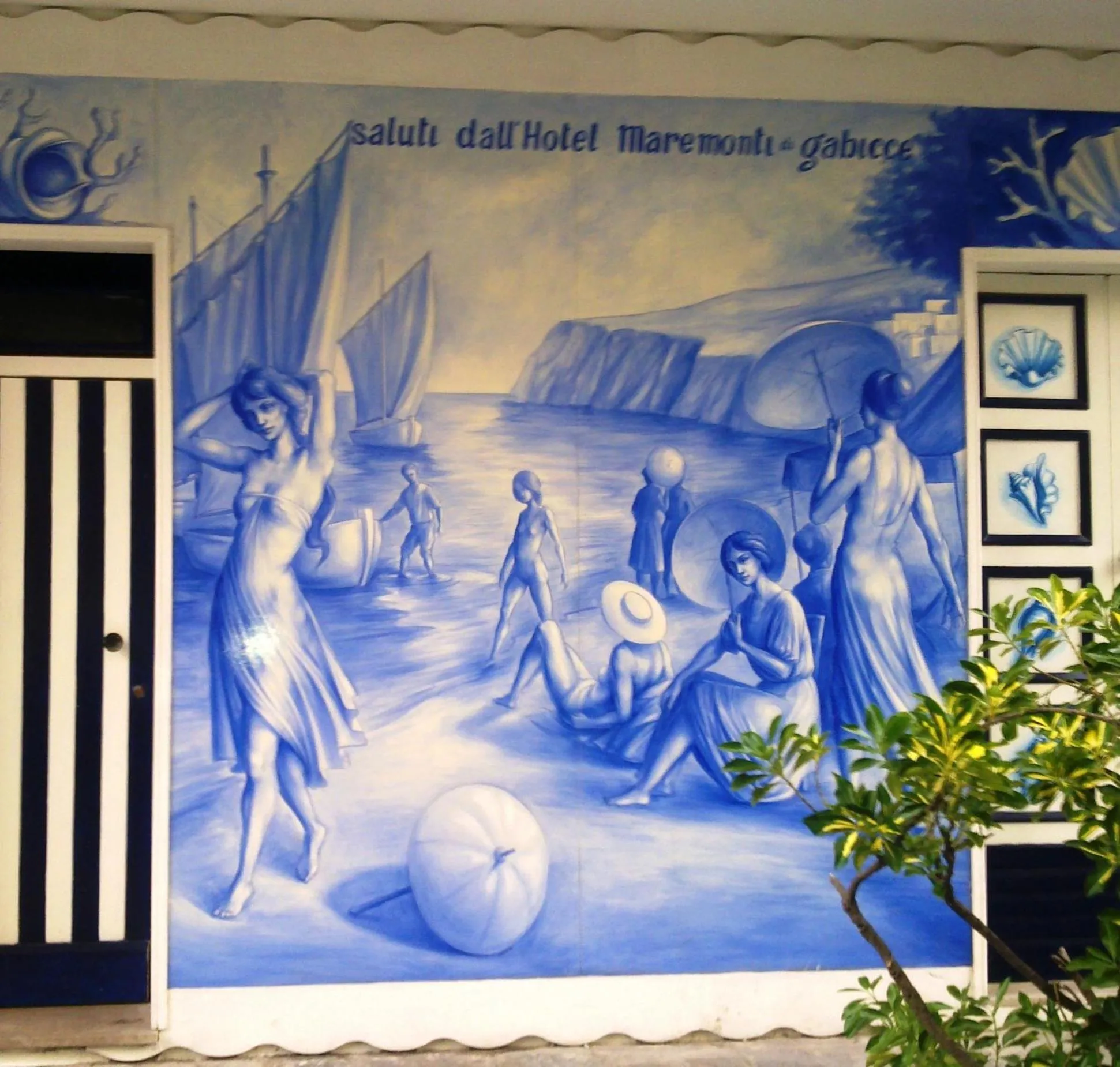 Decorative detail in Hotel Maremonti