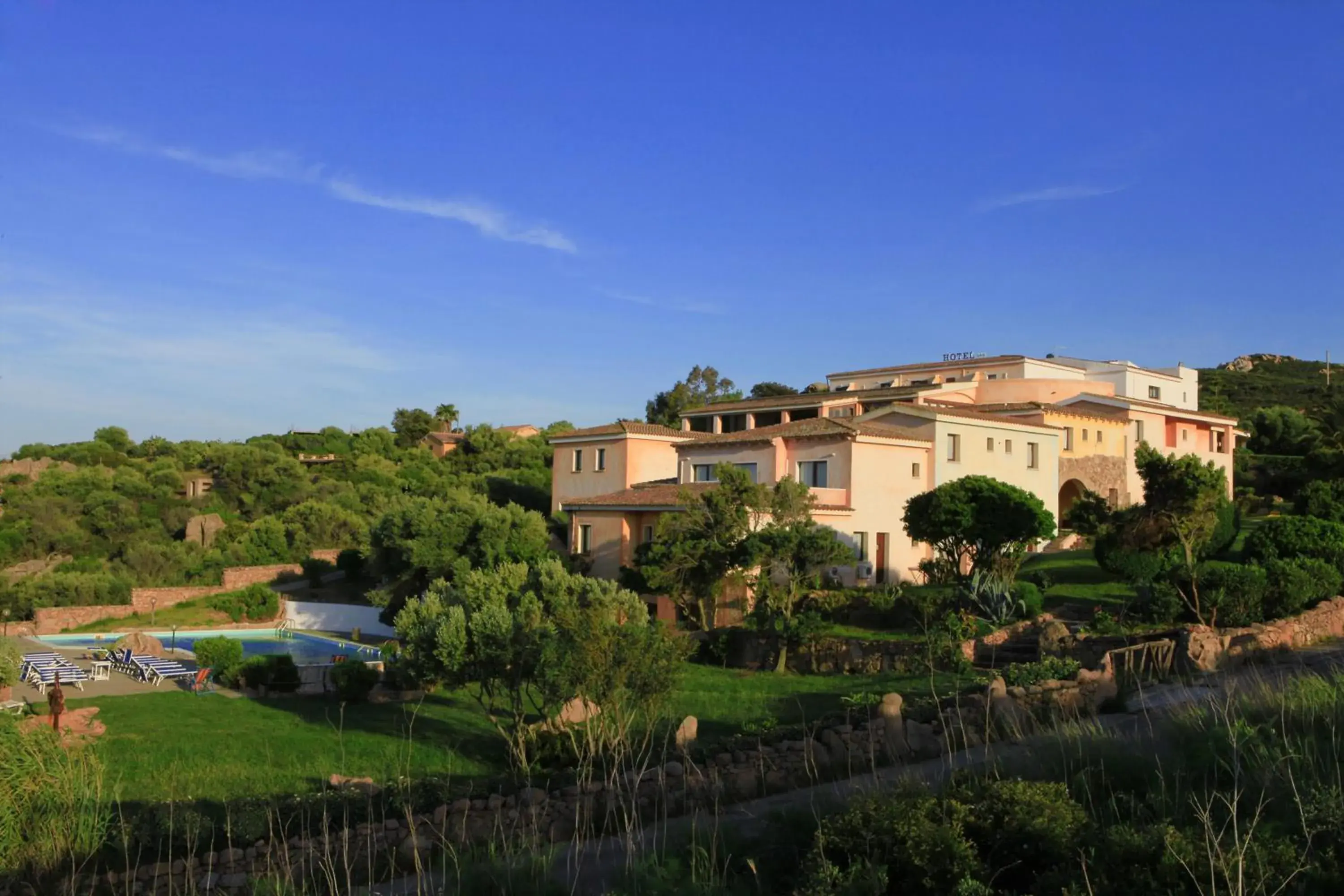 Property building in Hotel Micalosu Property building in Hotel Micalosu