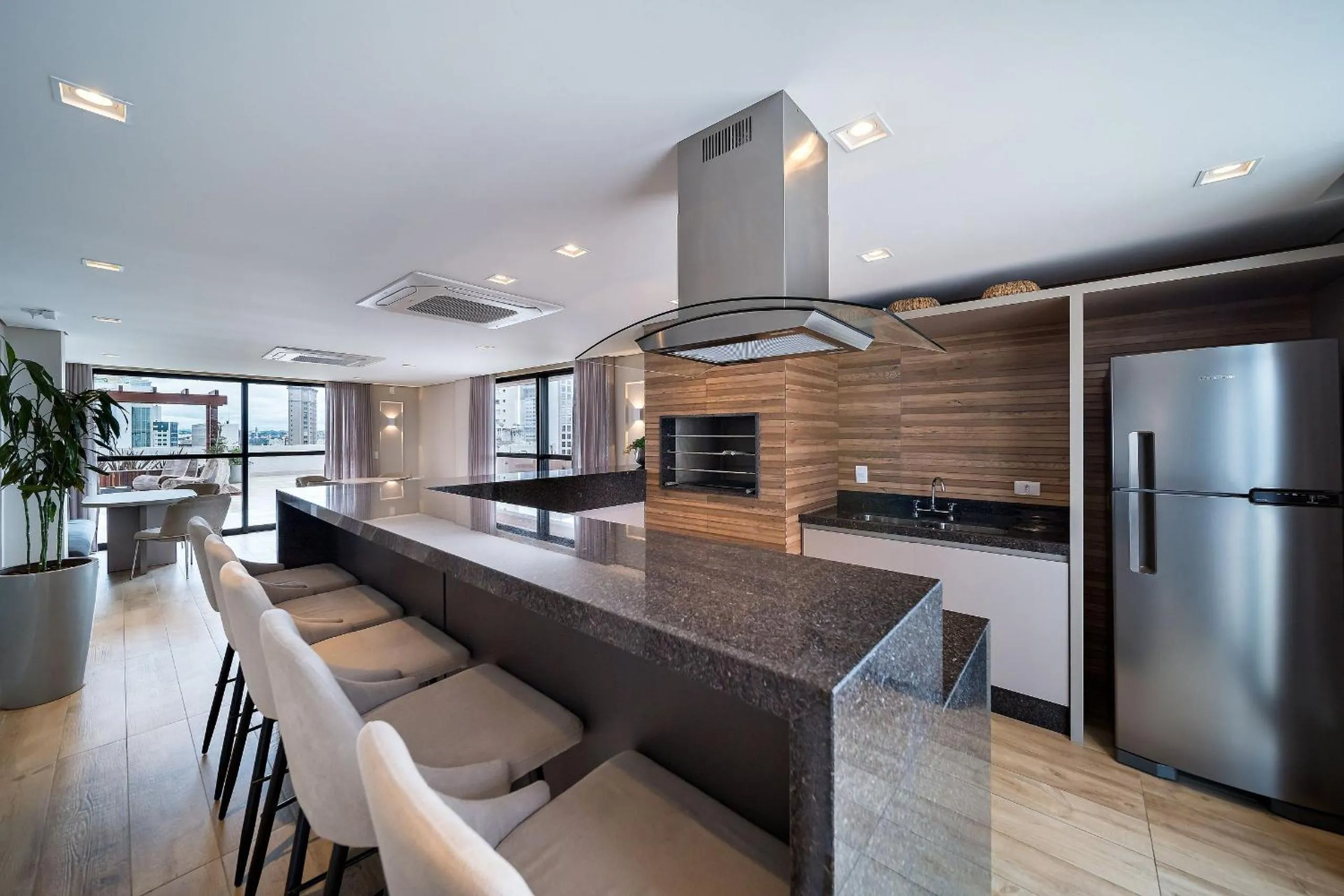 Kitchen or kitchenette in Xtay Princess Curitiba