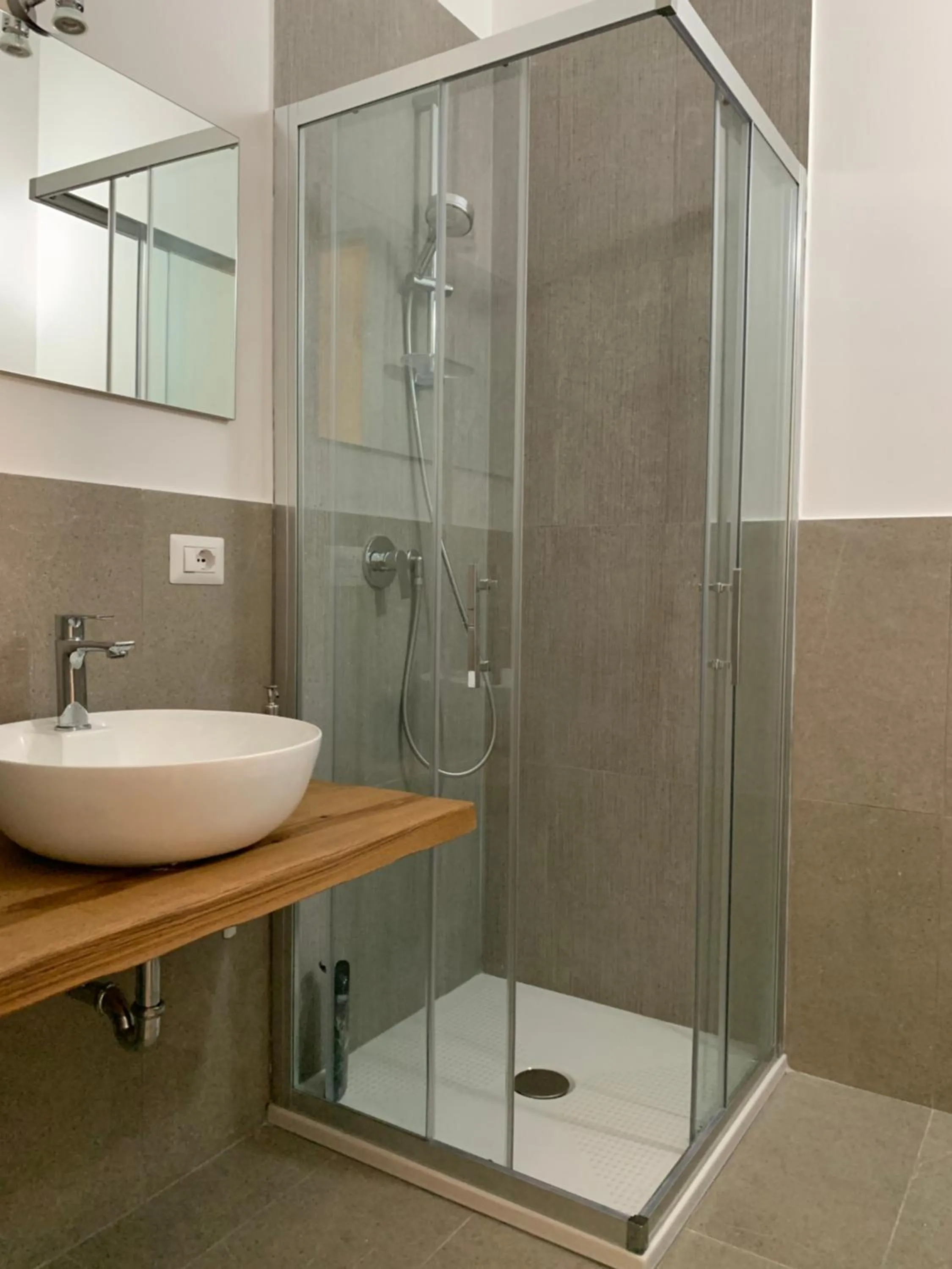 Bathroom in Latomia del Paradiso rooms and breakfast