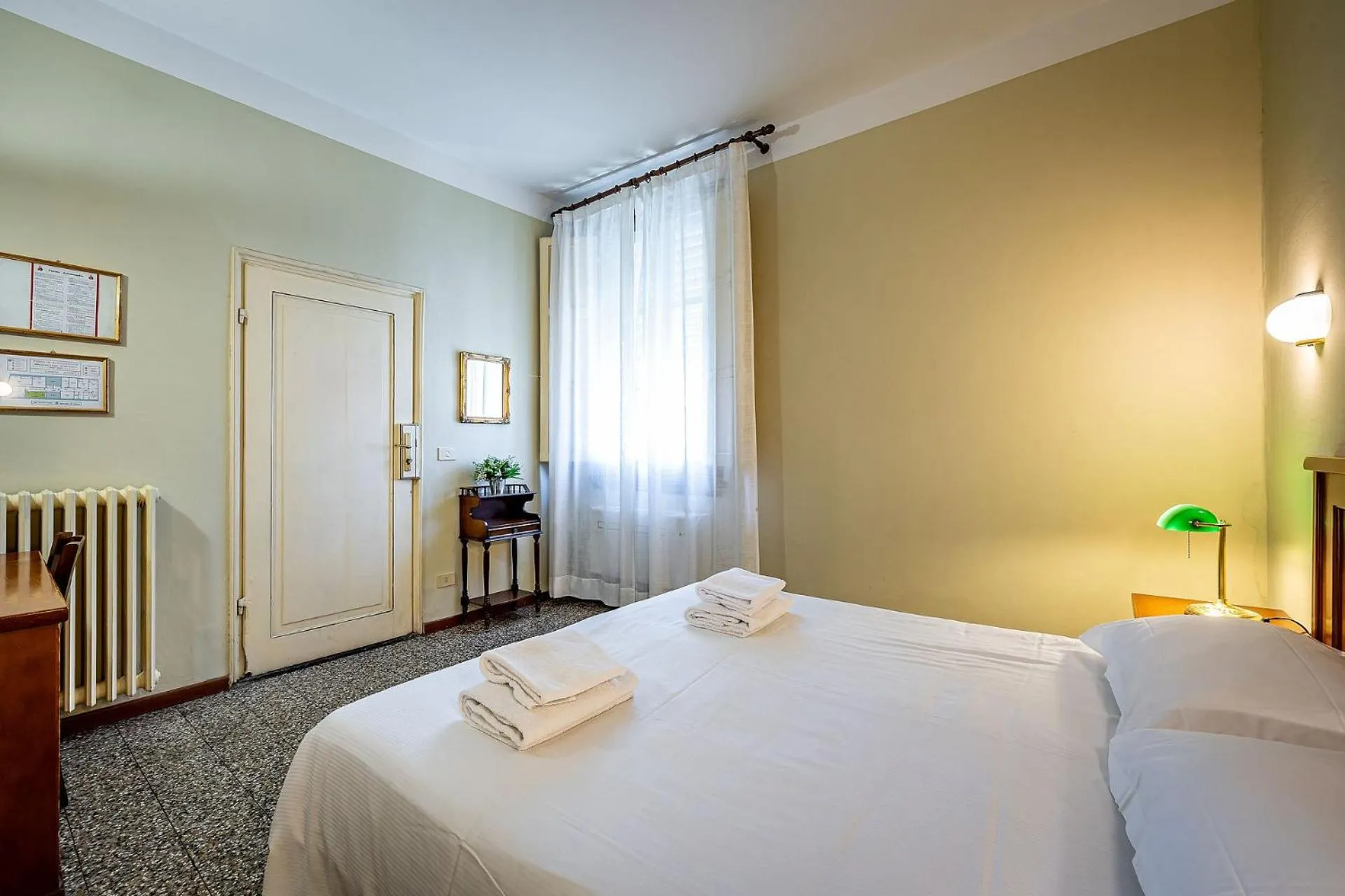 Bed in Bellevue House Affittacamere