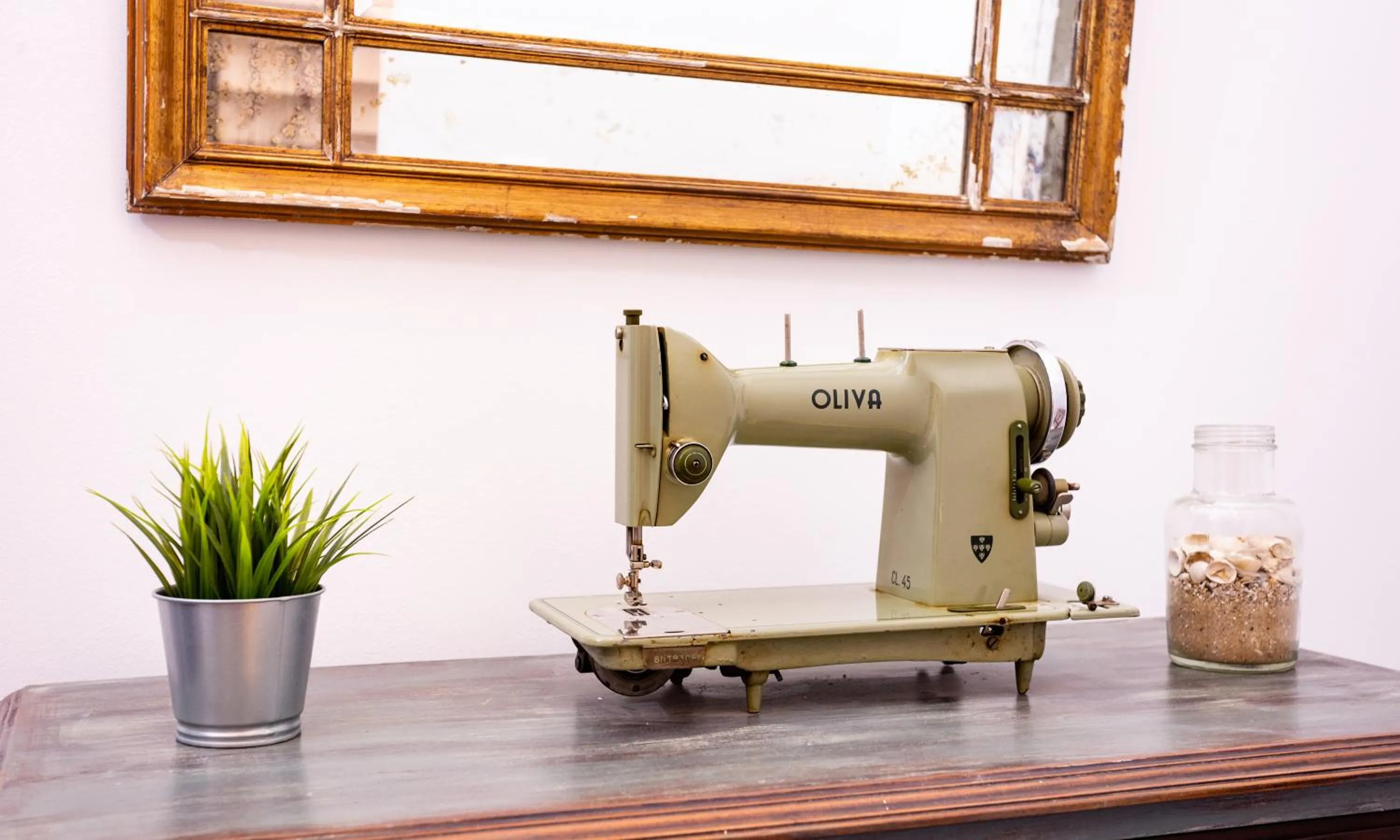 Decorative detail in Kais do Sol