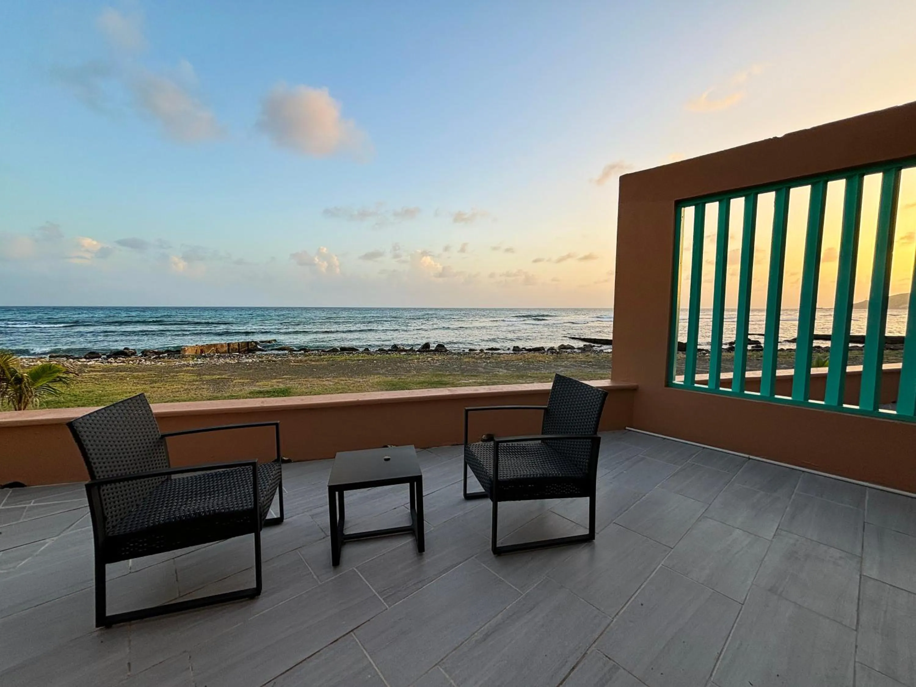 Patio in Grapetree Bay Hotel and Villas