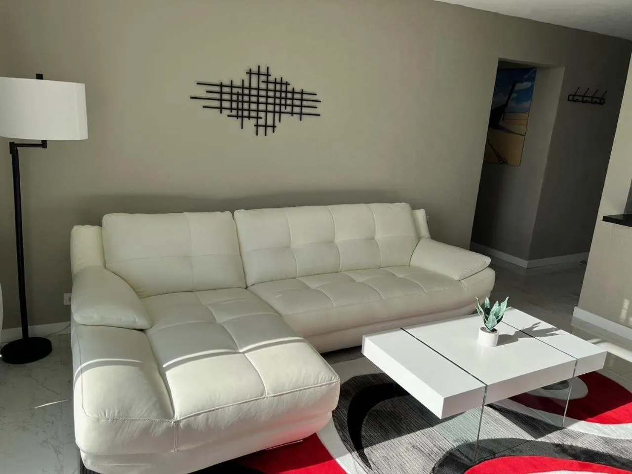 Stunning Views Best location in Hilo 2BR modern Condo