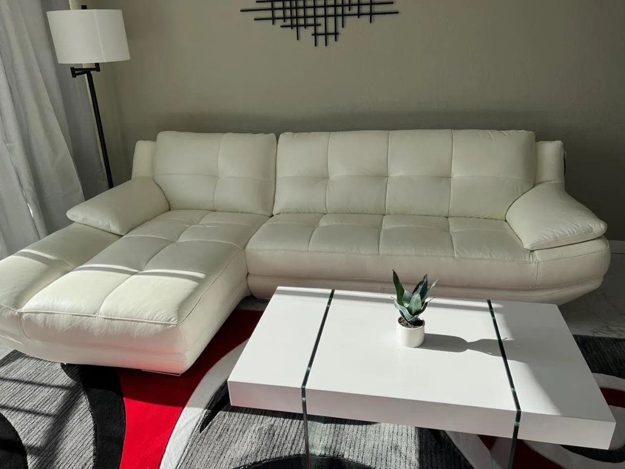 Stunning Views Best location in Hilo 2BR modern Condo