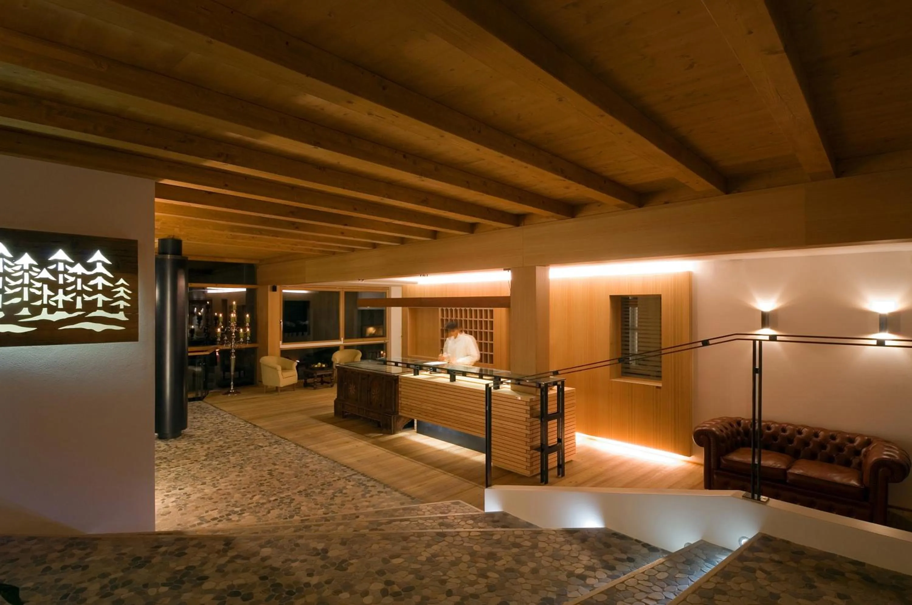 Lobby or reception in Parkhotel Ladinia