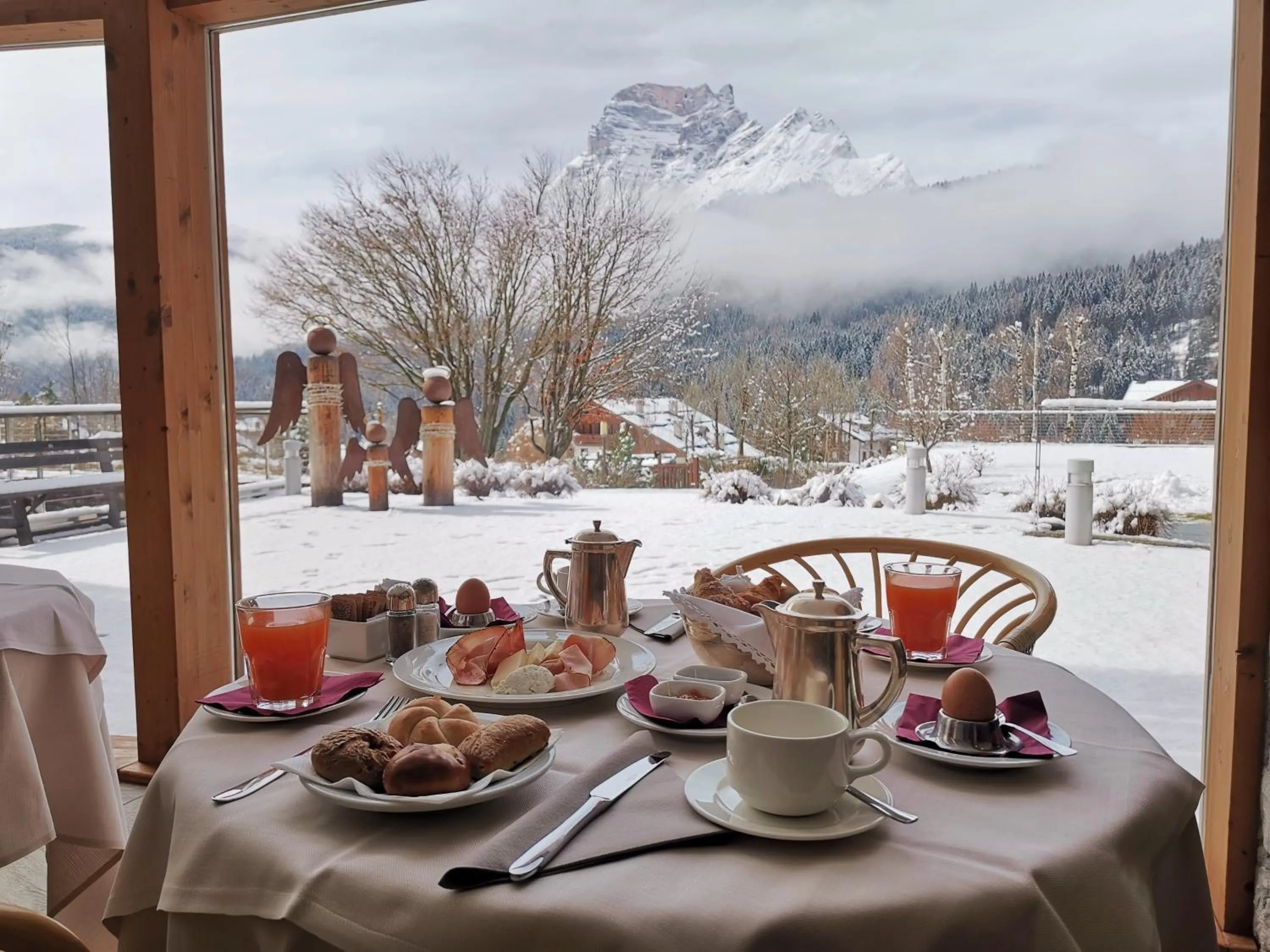 Breakfast in Parkhotel Ladinia