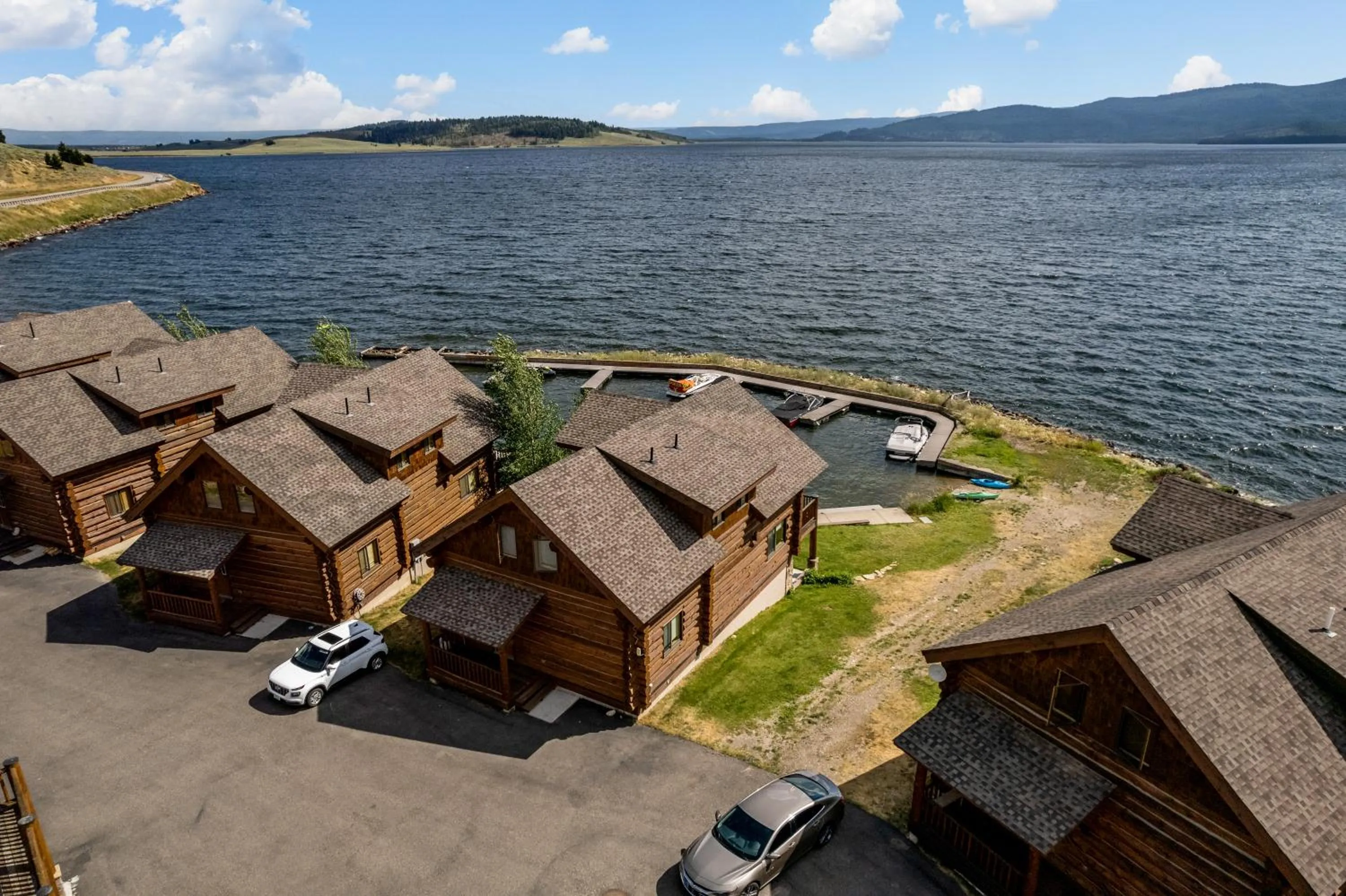 Property building in King's Cabin